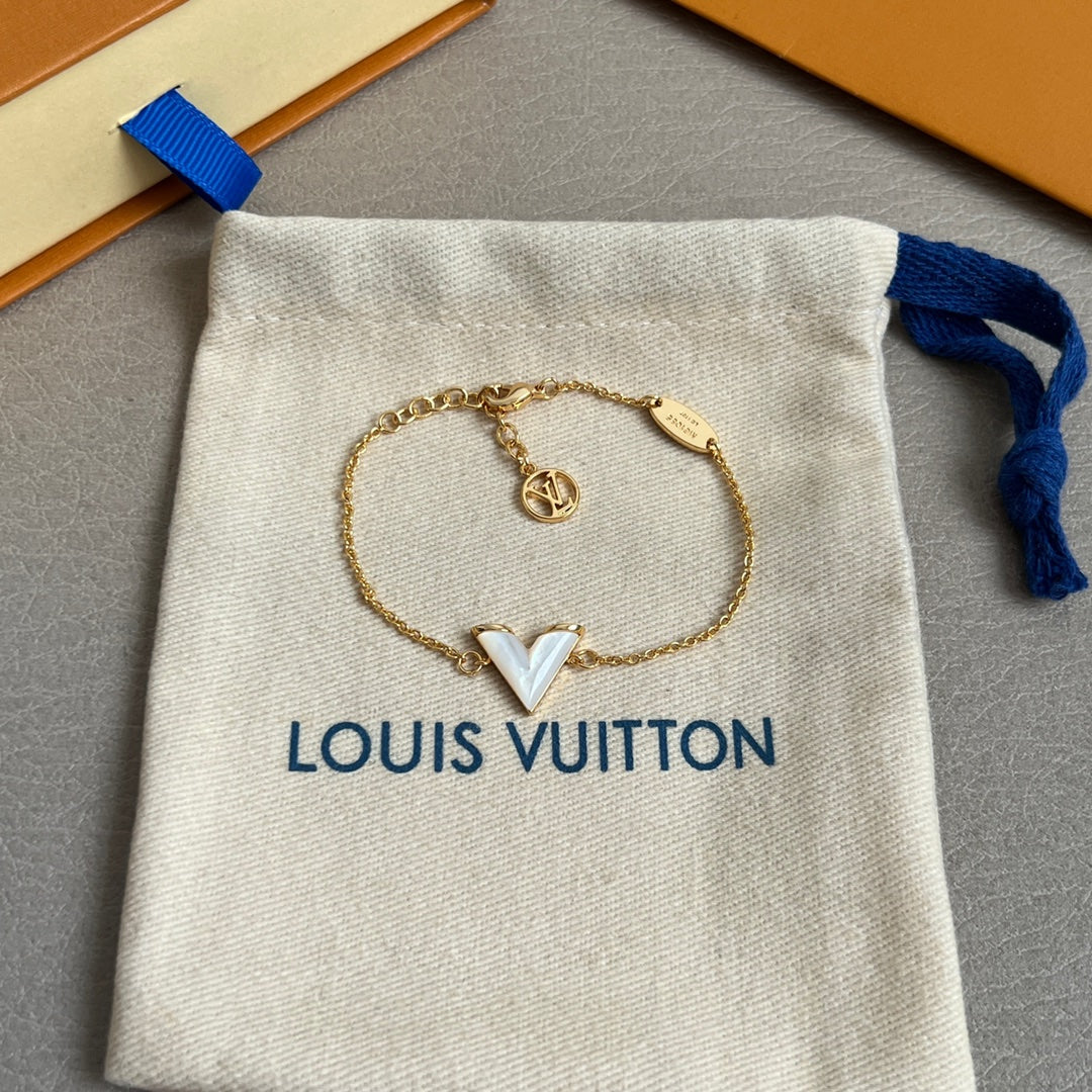 LuxluxHouse Best Quality Accessories Bracelet Louis Vuitton