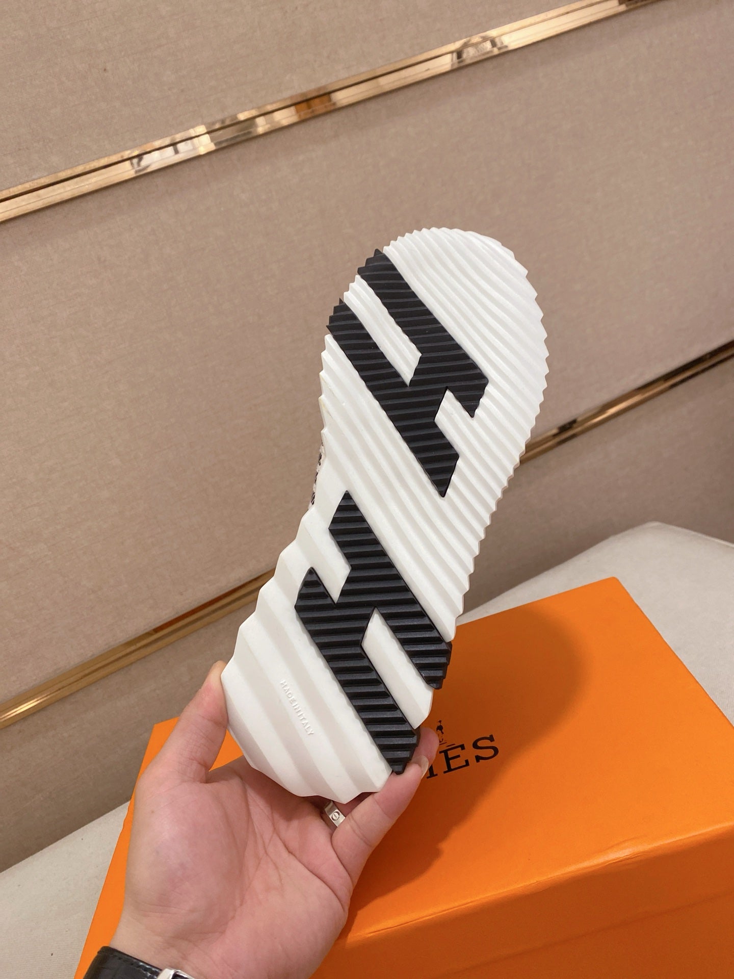 LuxluxHouse Best Quality Shoes Hermes