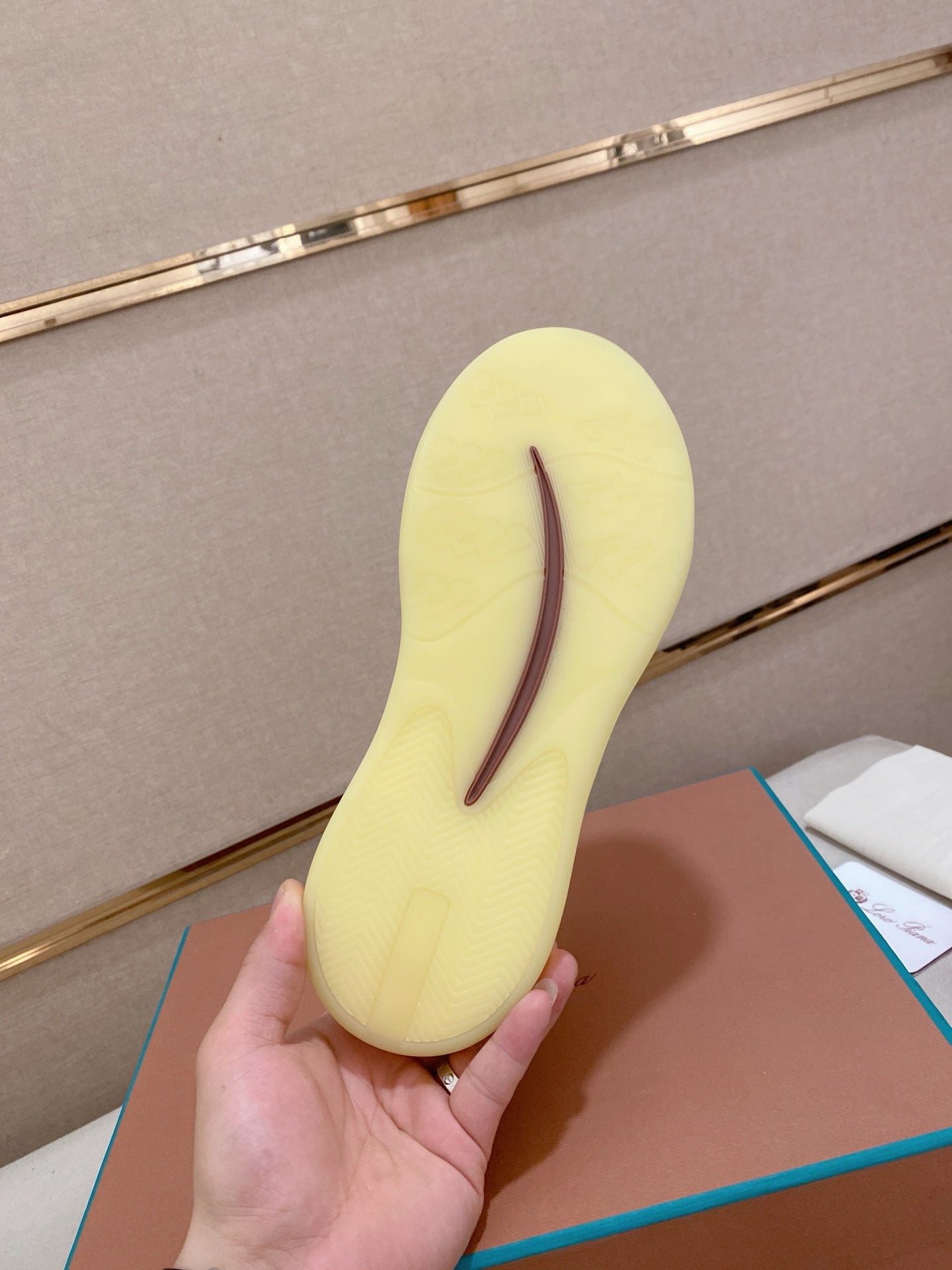 LuxluxHouse Best Quality Shoes Hermes