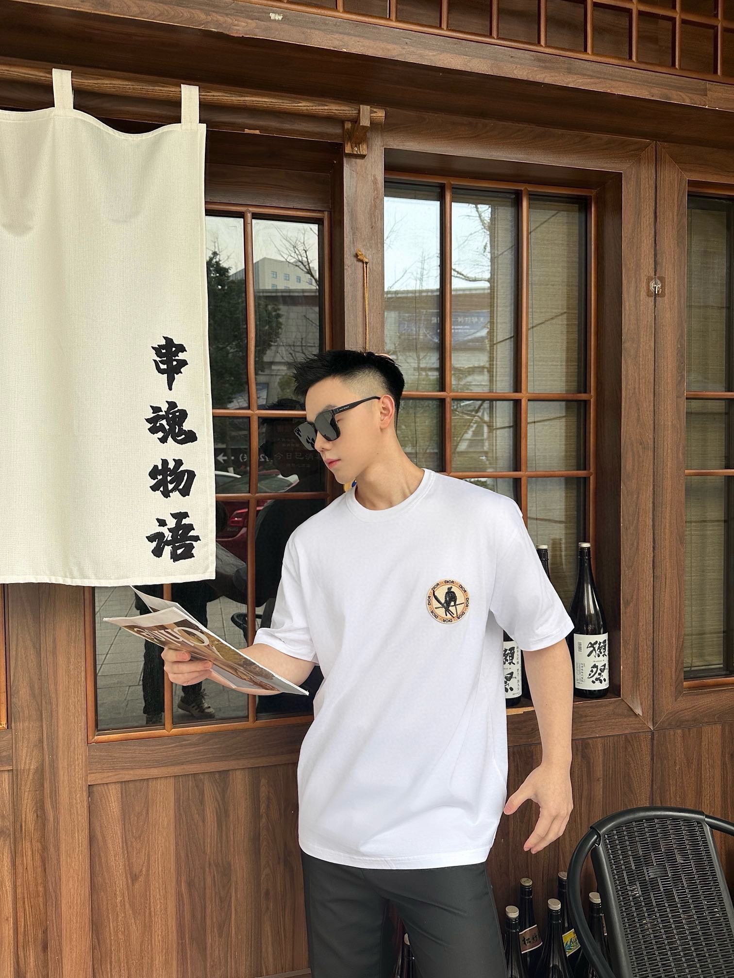 LuxluxHouse Best Quality Clothes T-shirt Dior