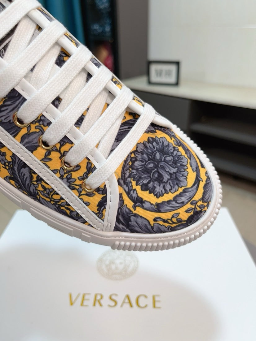 LuxluxHouse Best Quality Shoes Versace