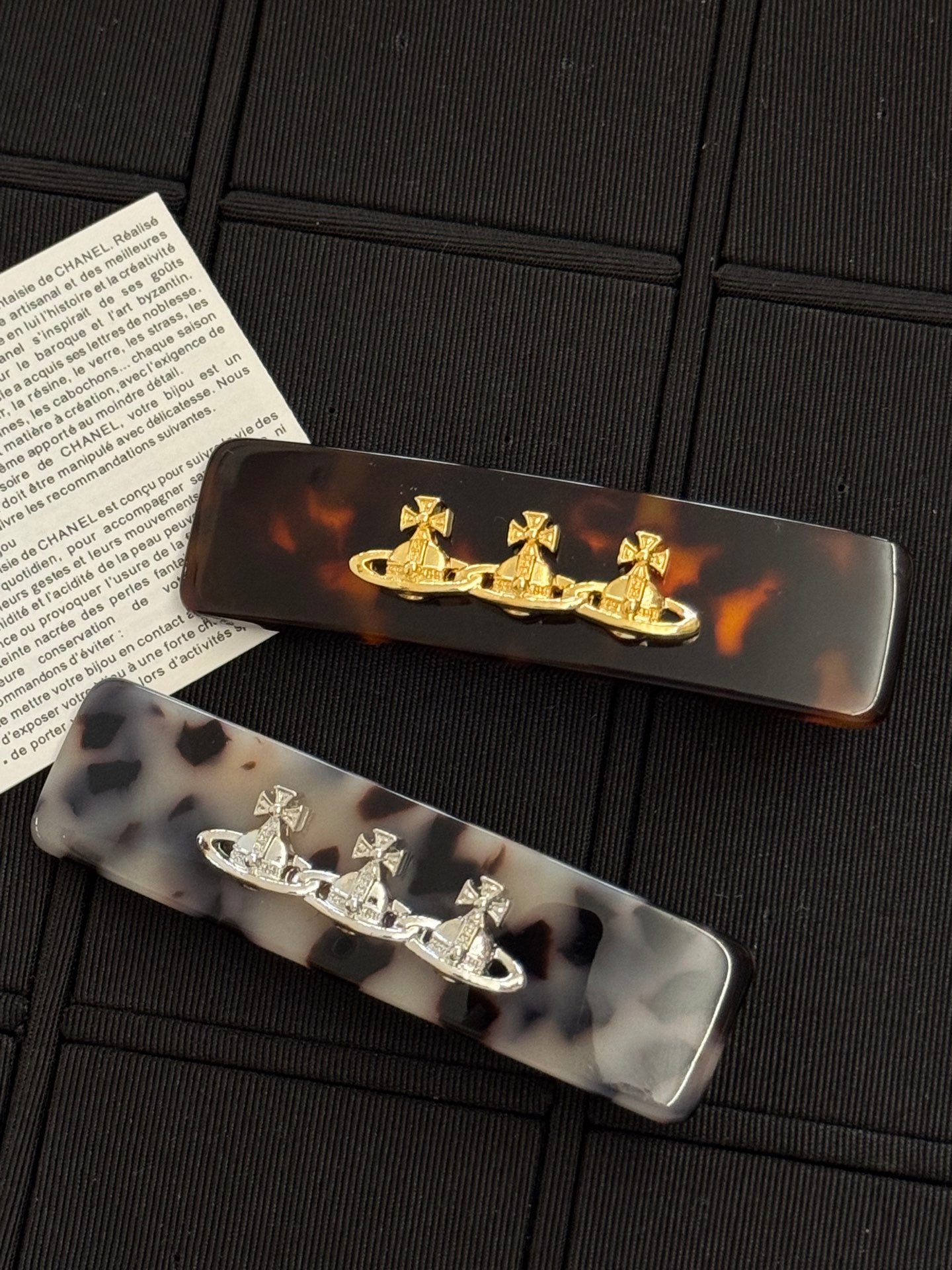 LuxluxHouse Low Price And High Quality Accessories Vivienne Westwood