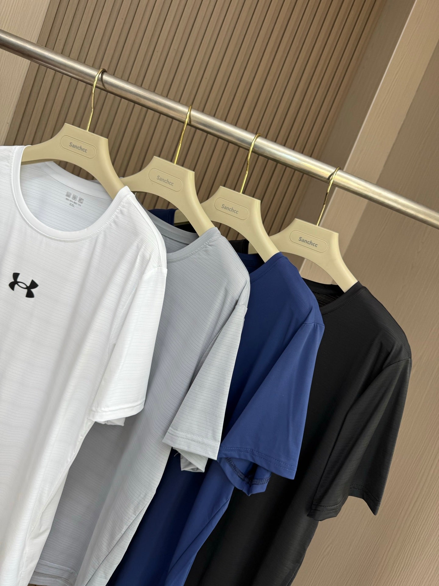 LuxluxHouse Best Quality Clothes T-shirt