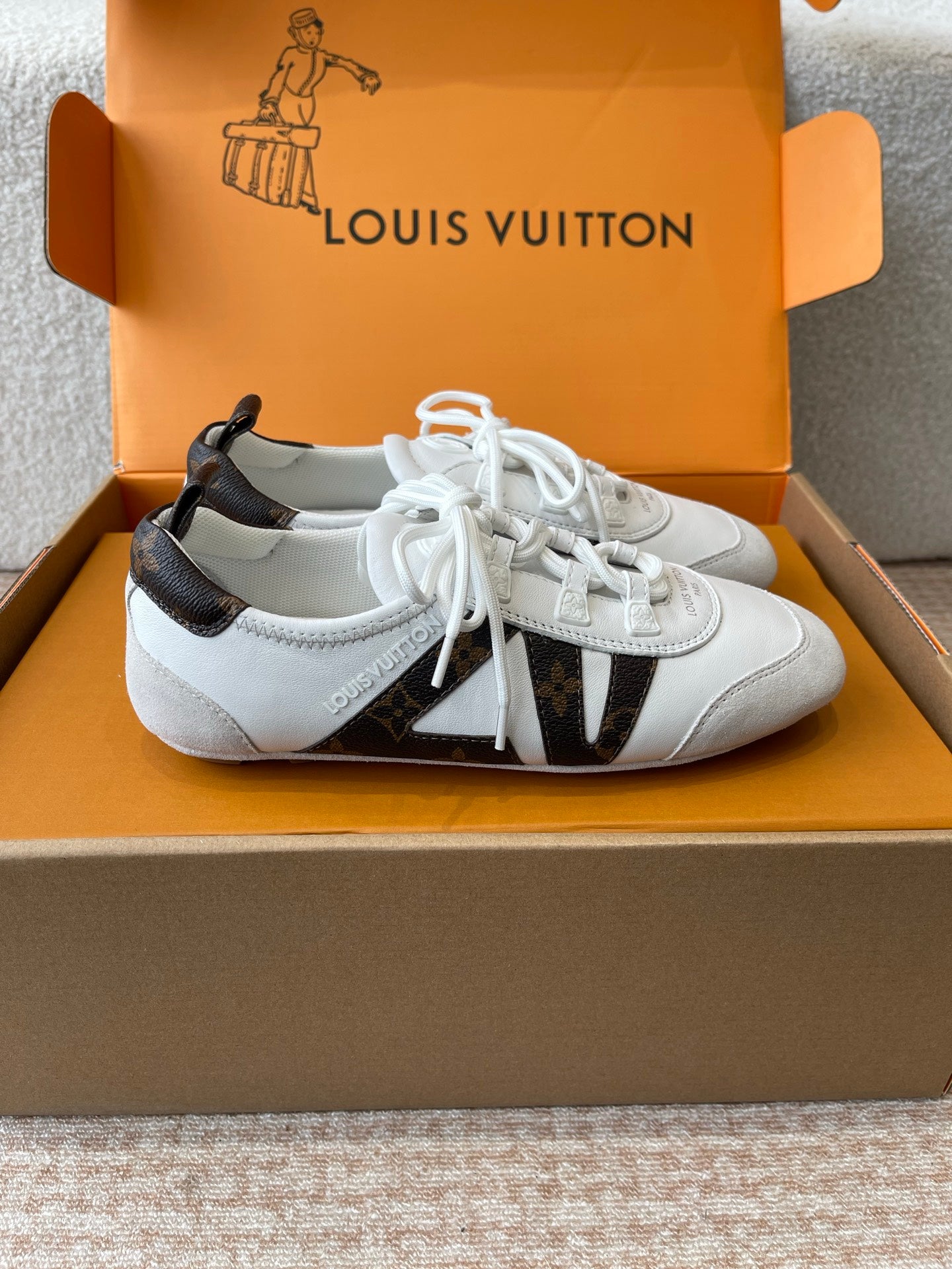 LuxluxHouse Best Quality Women Shoes Louis Vuitton