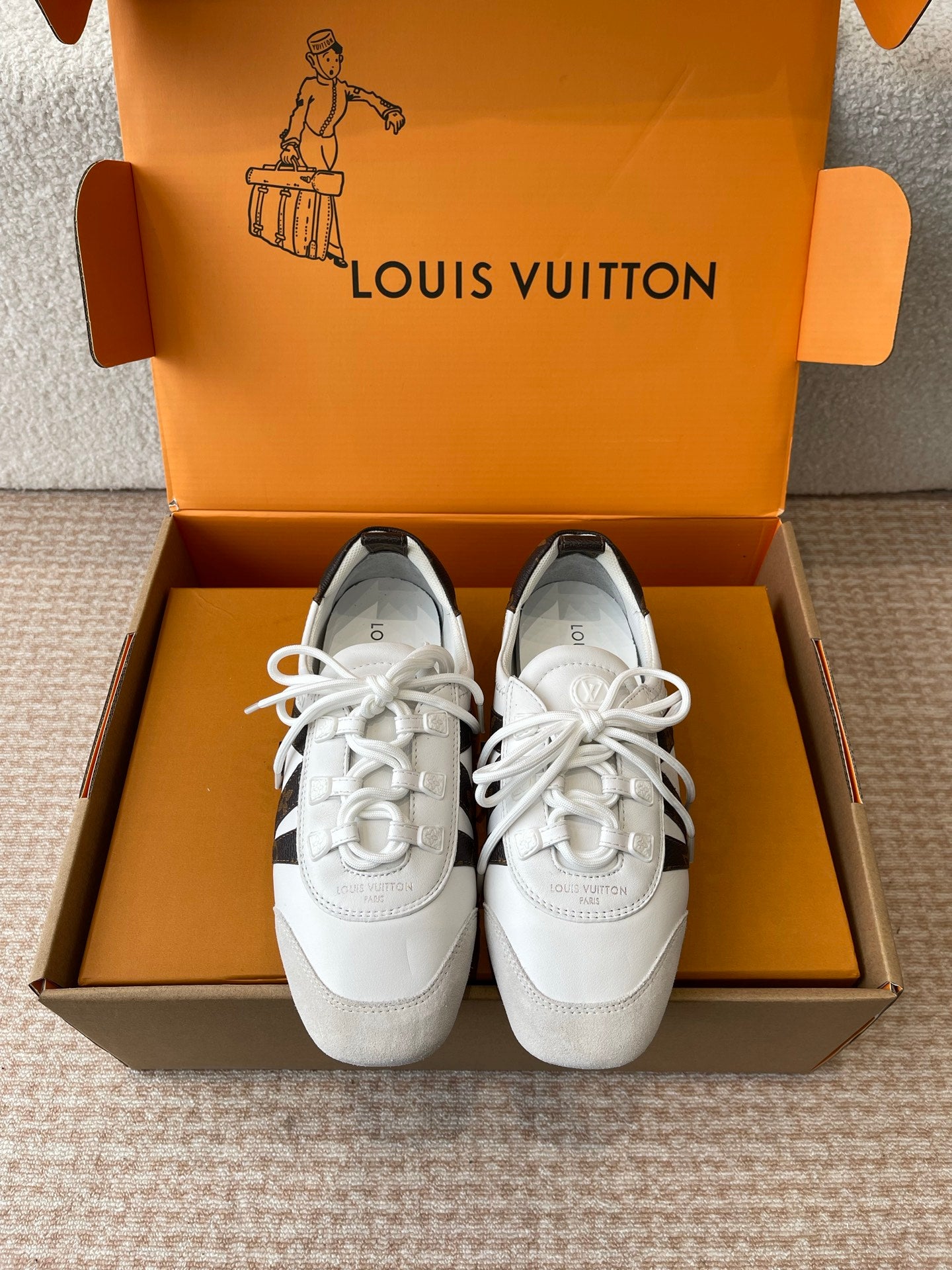 LuxluxHouse Best Quality Women Shoes Louis Vuitton
