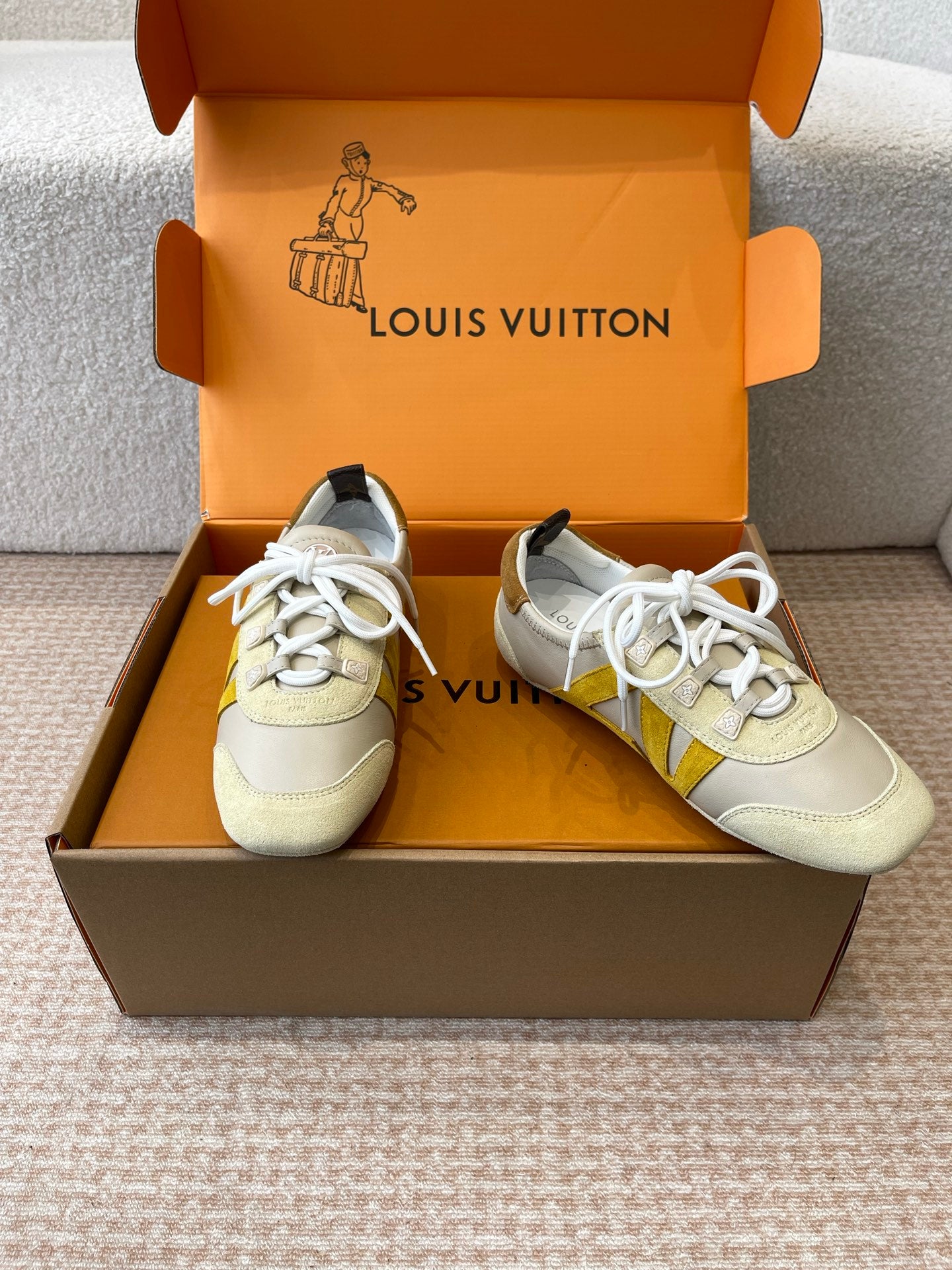 LuxluxHouse Best Quality Women Shoes Louis Vuitton