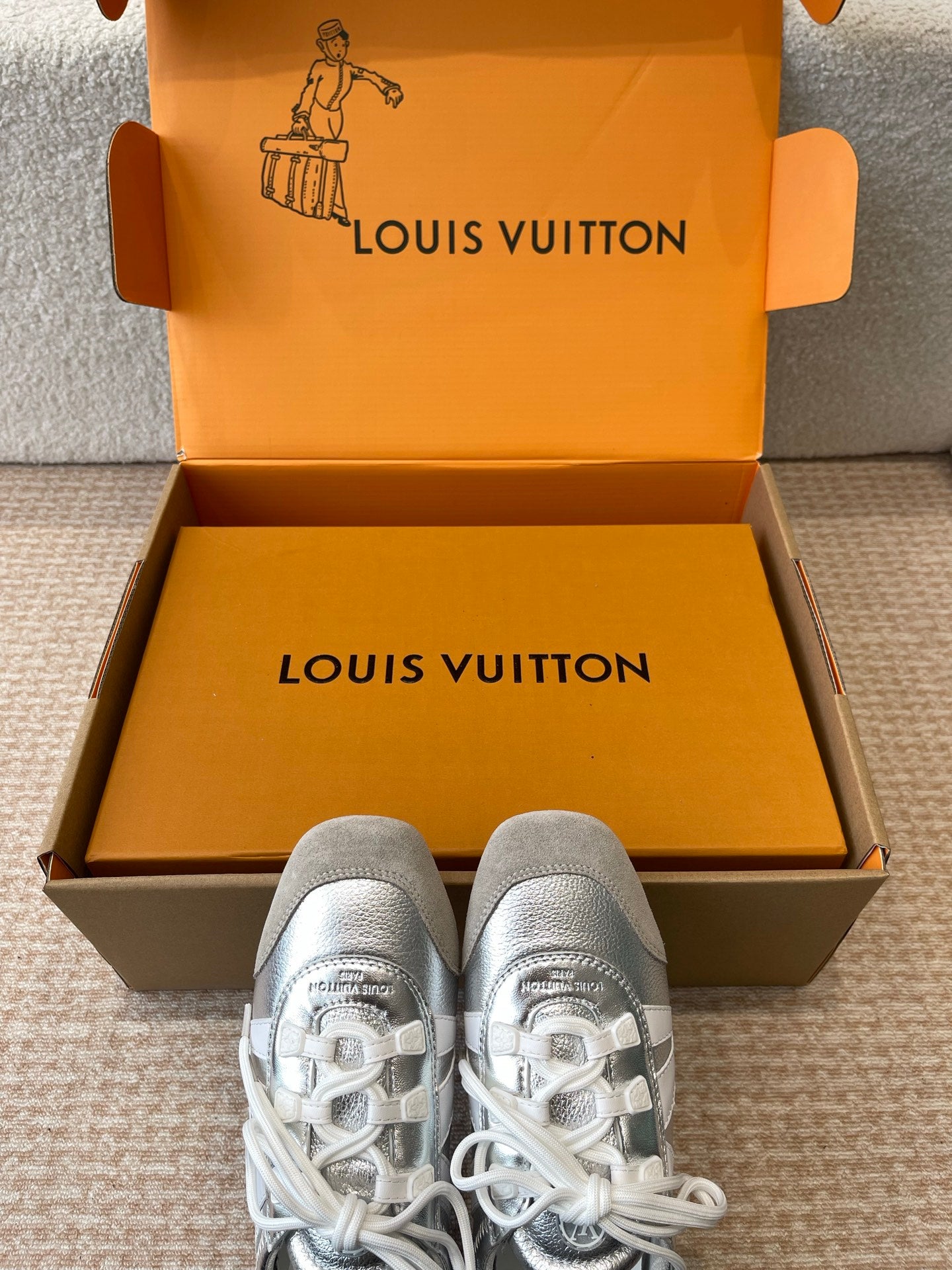 LuxluxHouse Best Quality Women Shoes Louis Vuitton