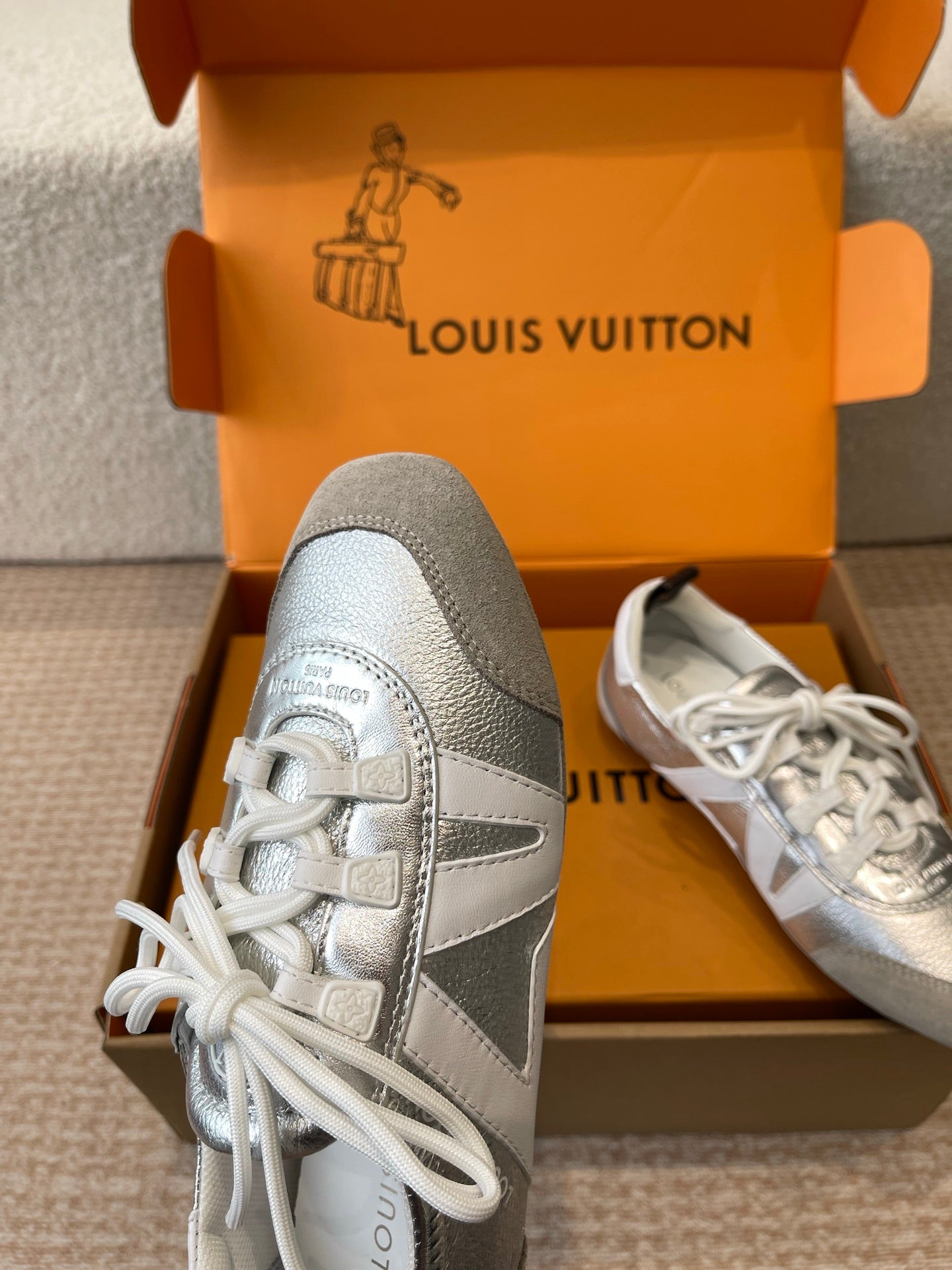 LuxluxHouse Best Quality Women Shoes Louis Vuitton