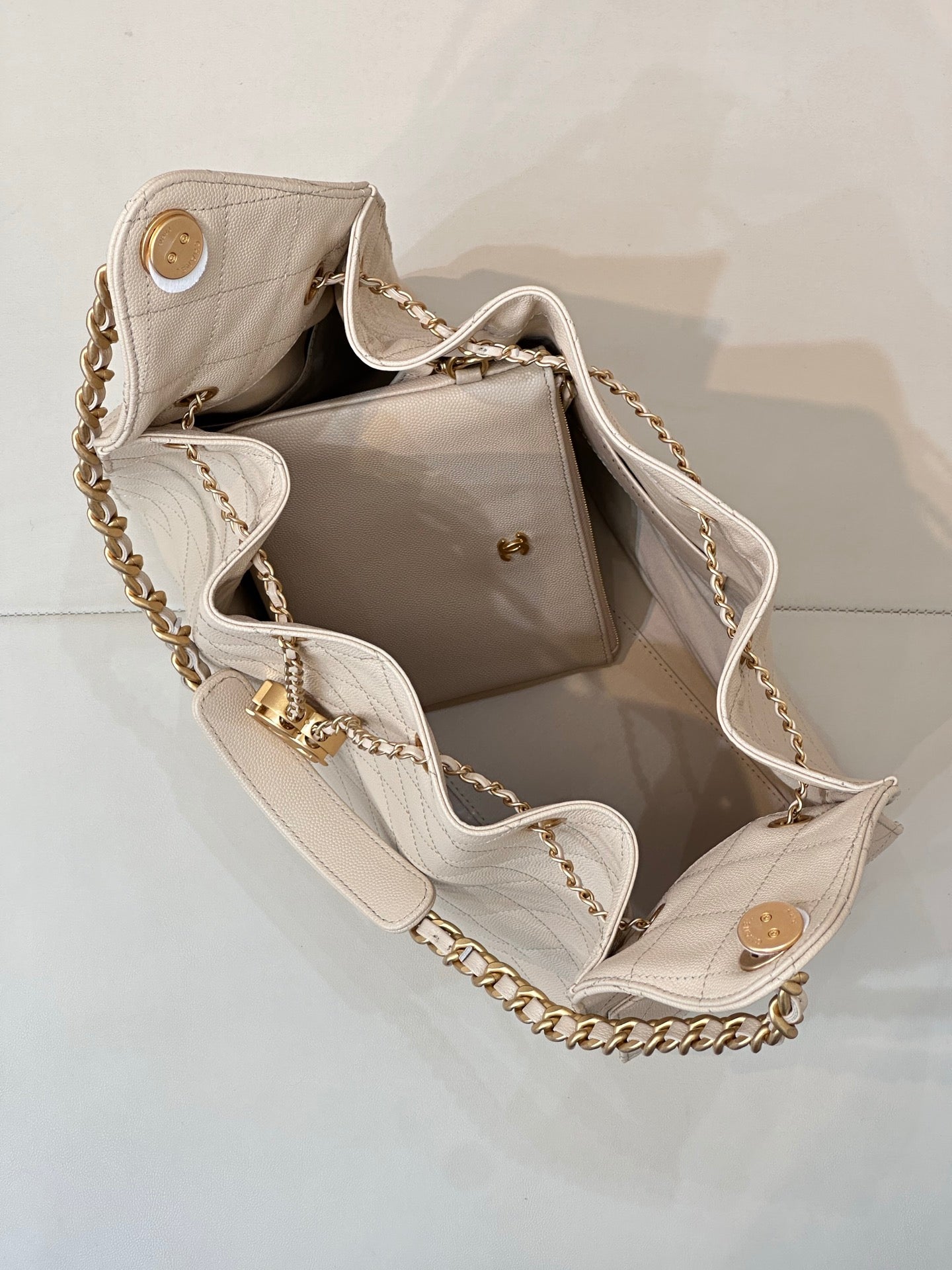 LuxluxHouse Best Quality Bags Chanel Women