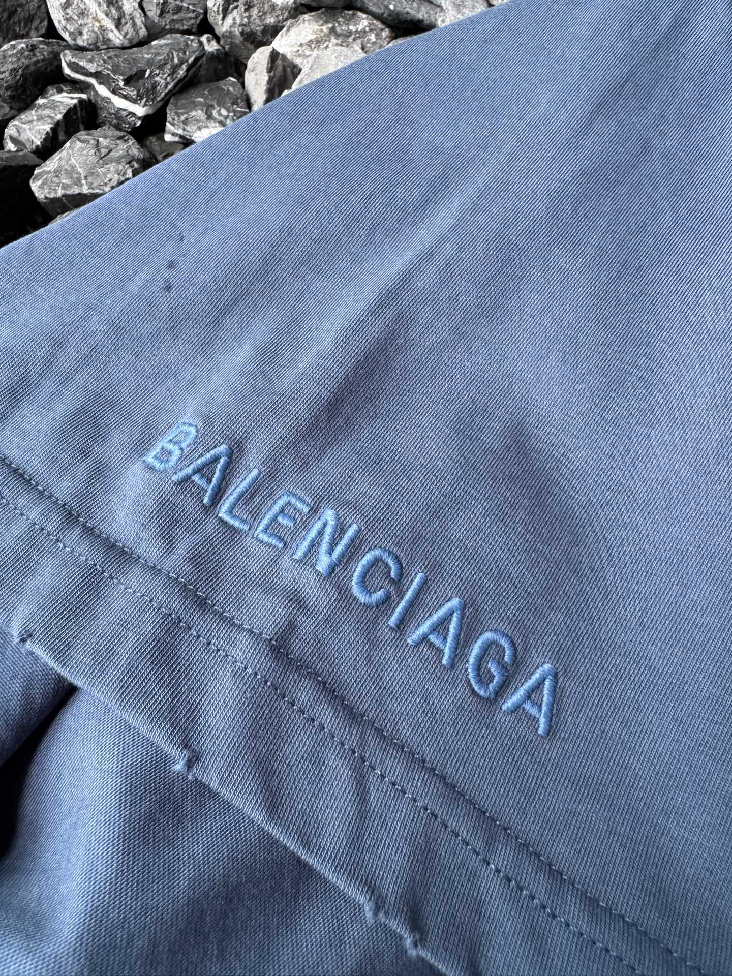 LuxluxHouse Best Quality Clothes Balenciaga T-shirt
