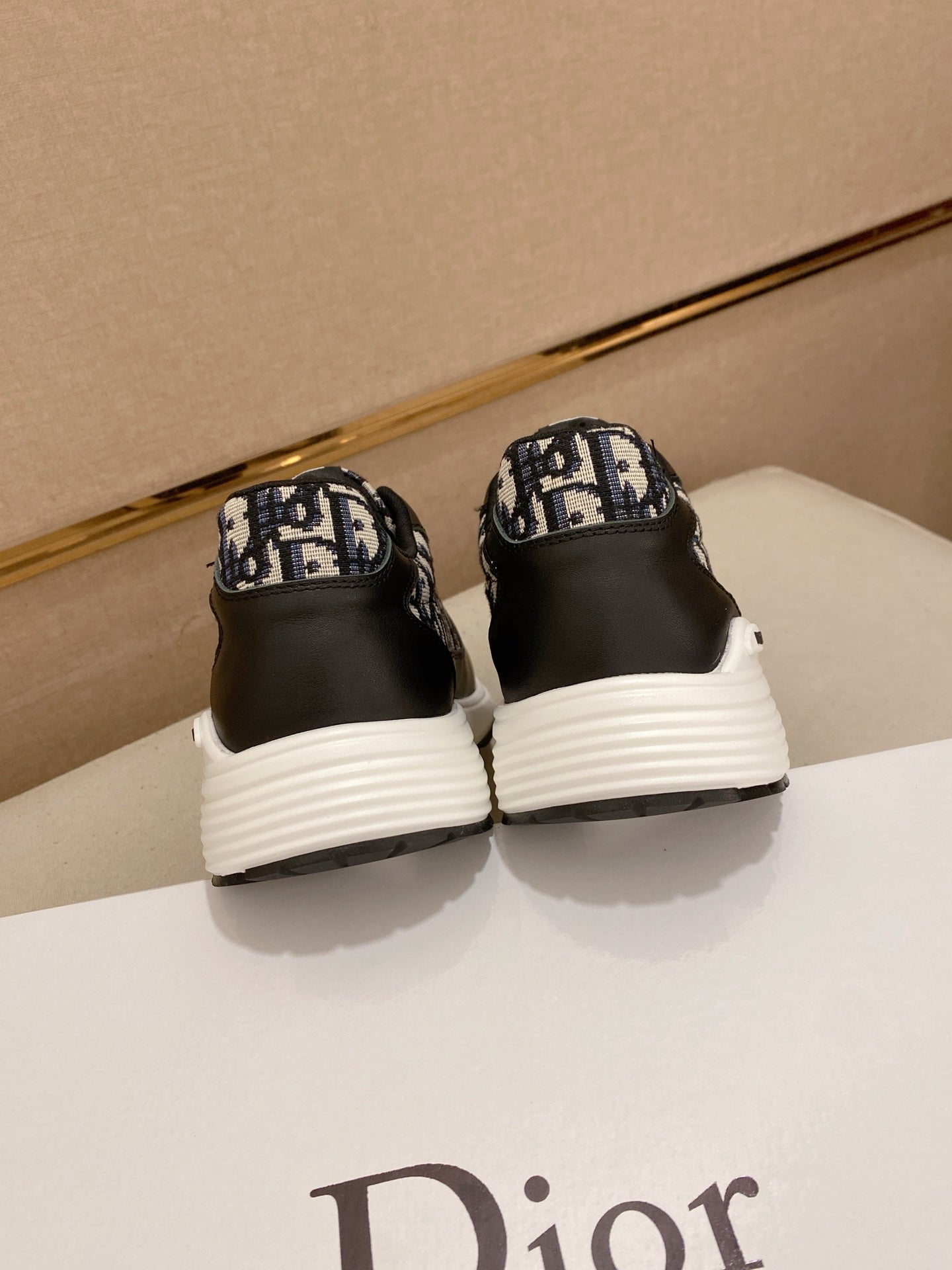 LuxluxHouse Best Quality Shoes Dior