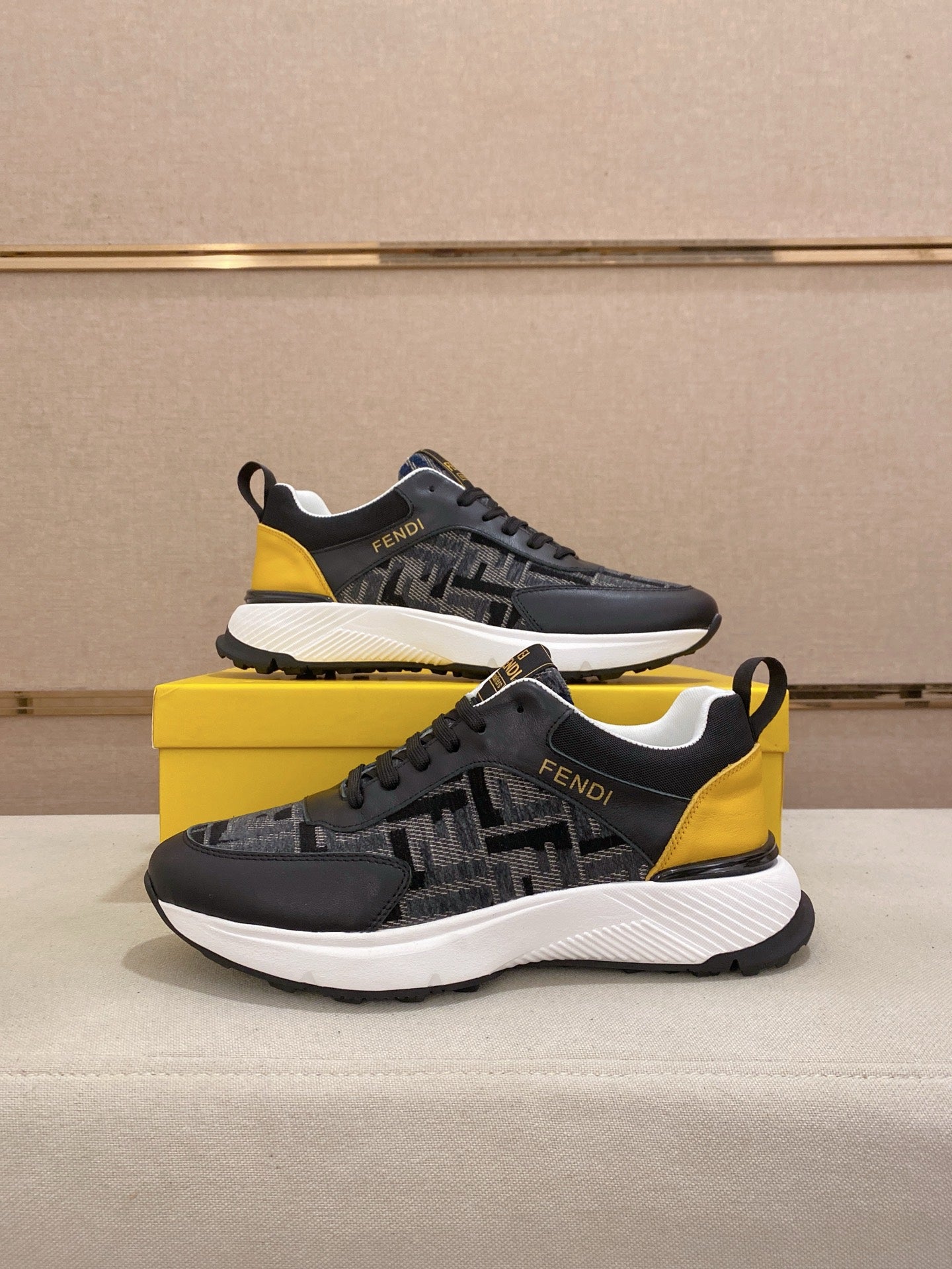 LuxluxHouse Best Quality Shoes Fendi