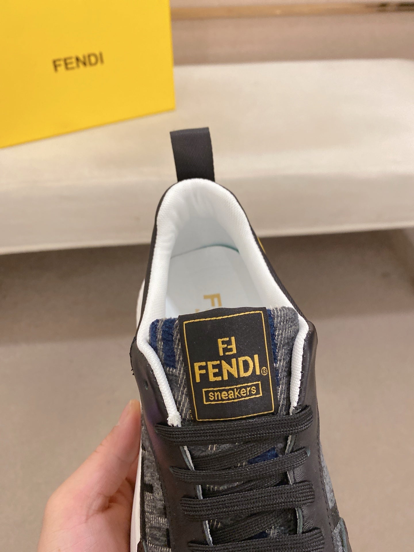LuxluxHouse Best Quality Shoes Fendi