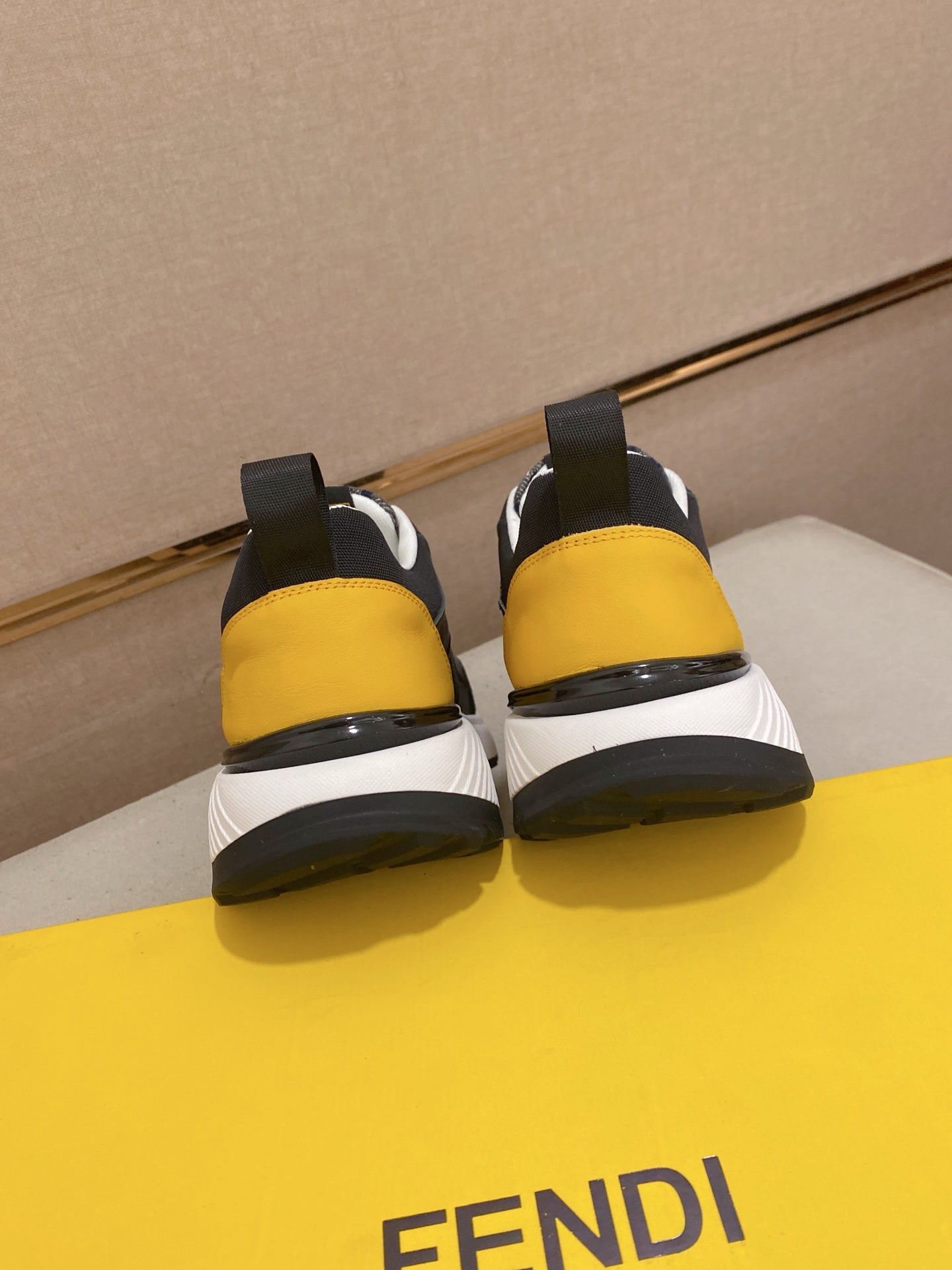 LuxluxHouse Best Quality Shoes Fendi