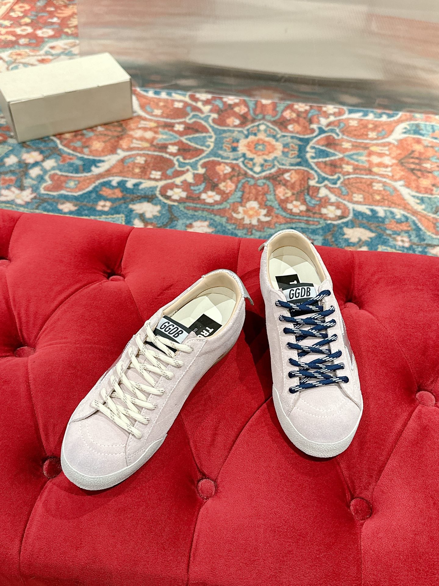 LuxluxHouse Best Quality Shoes Golden Goose