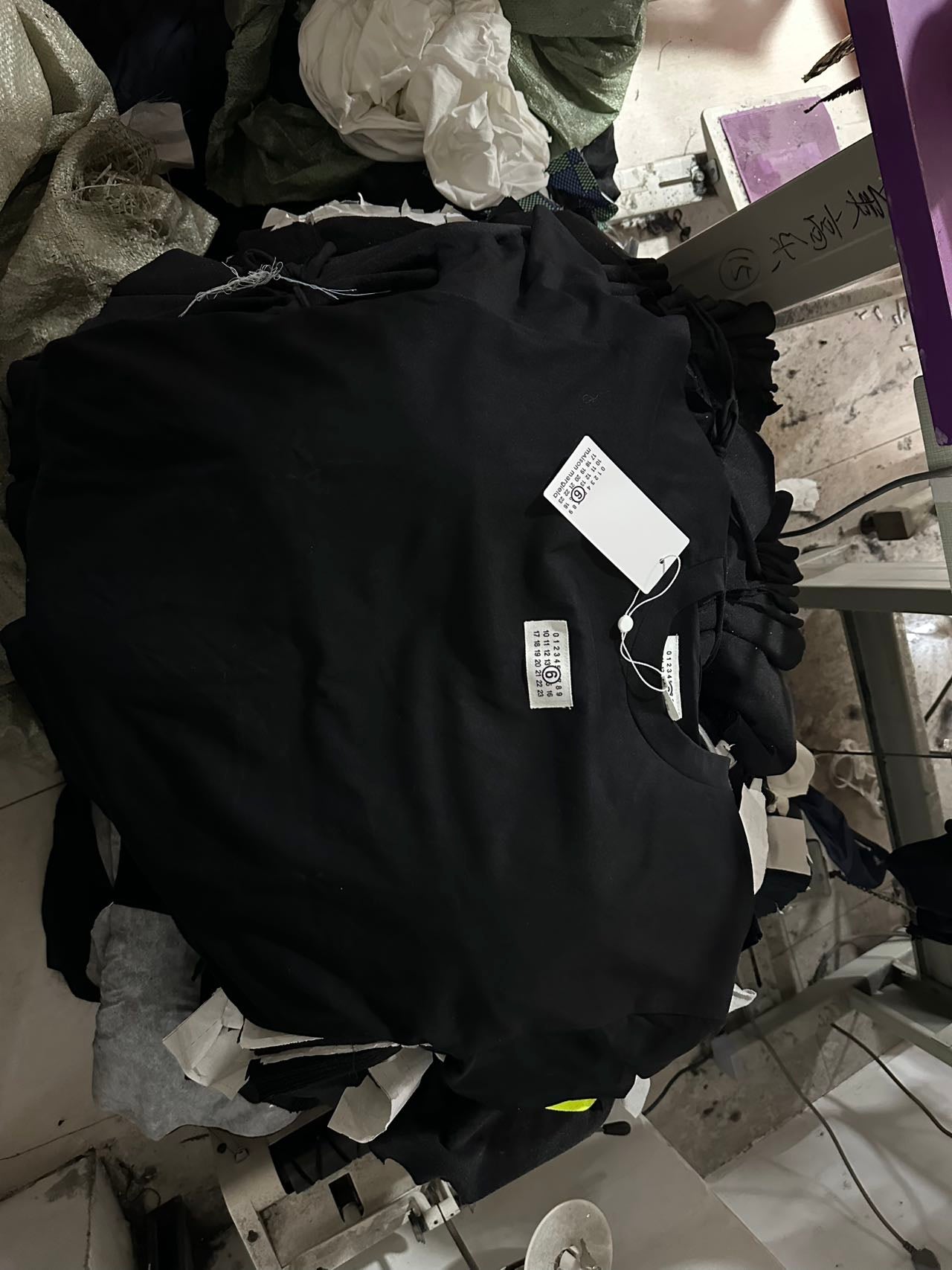 LuxluxHouse Best Quality Clothes T-shirt Chanel & Maison Margiela