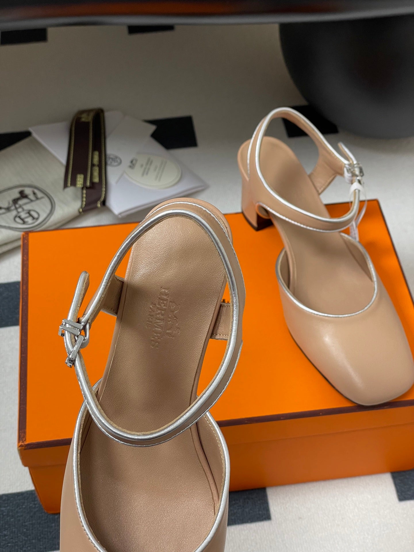 LuxluxHouse Best Quality Women Shoes Hermes