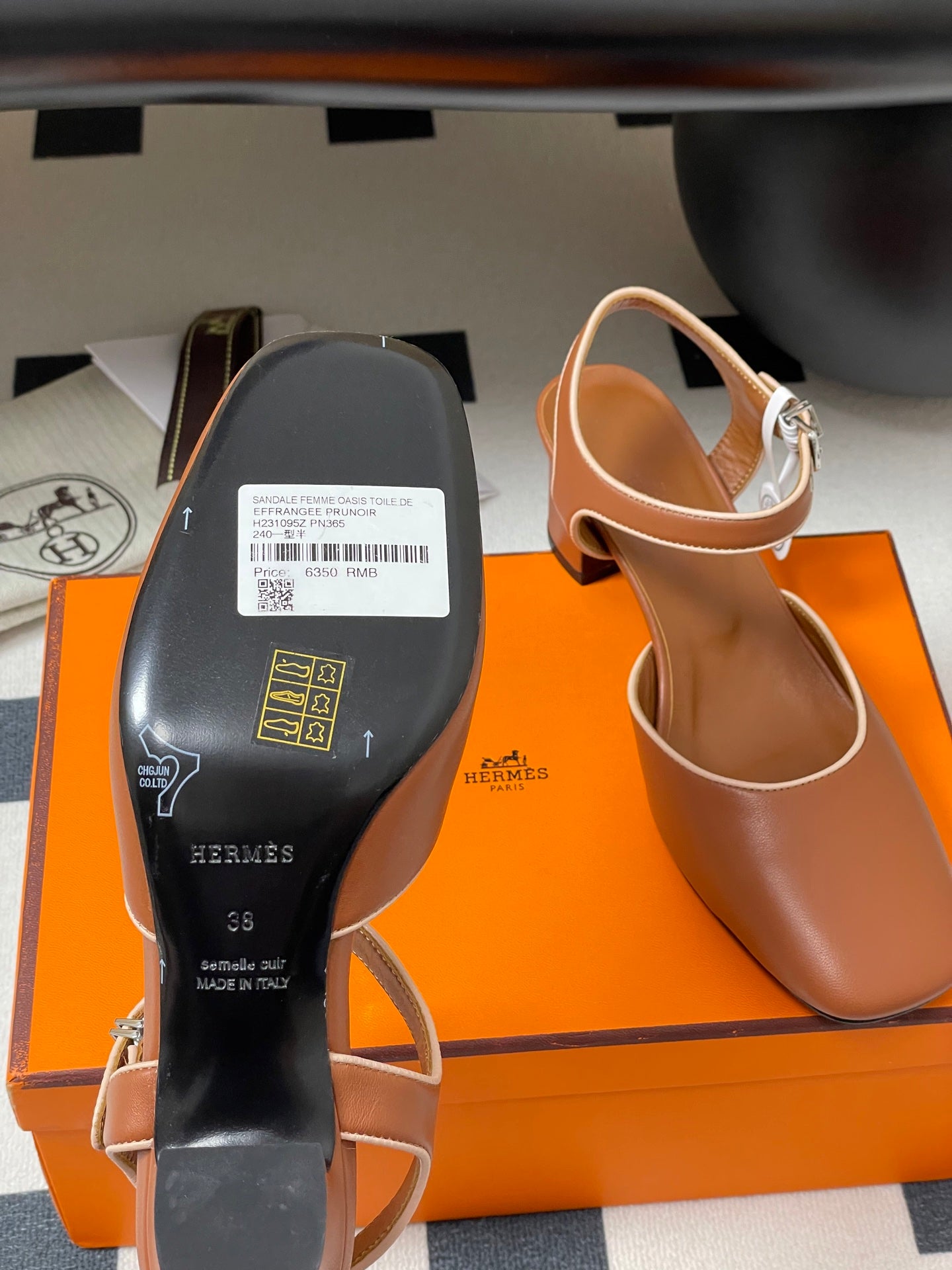 LuxluxHouse Best Quality Women Shoes Hermes