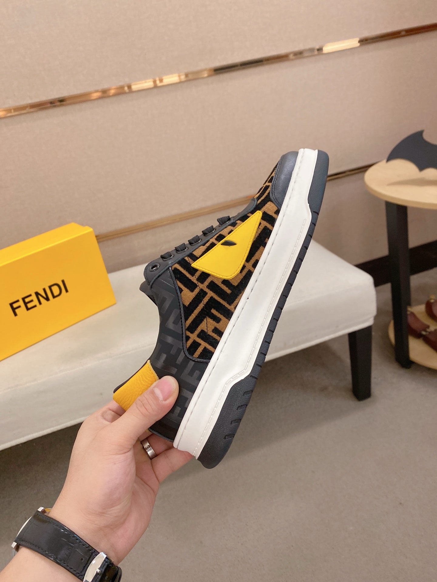 LuxluxHouse Best Quality Shoes Fendi
