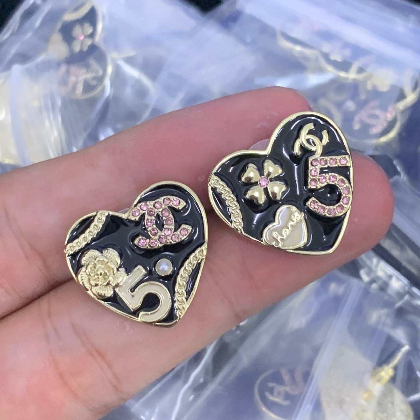 luxluxhouse Low price and high quality accessories Chanel