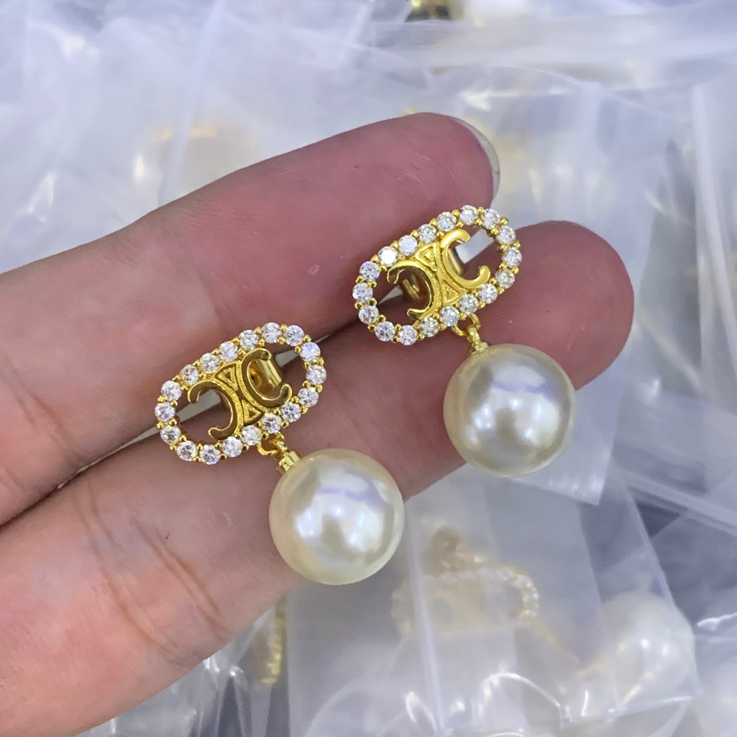 luxluxhouse Low price and high quality accessories Celine