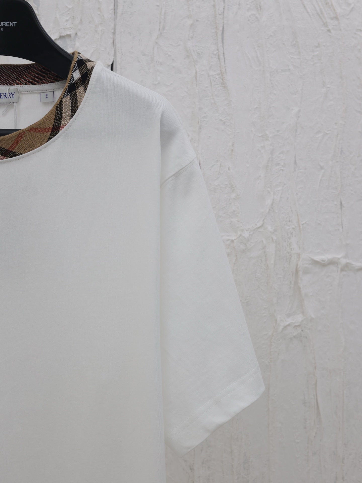 LuxluxHouse Best Quality Clothes T-shirt Prada