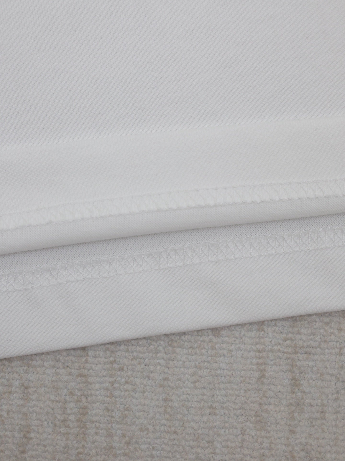 LuxluxHouse Best Quality Clothes T-shirt Prada