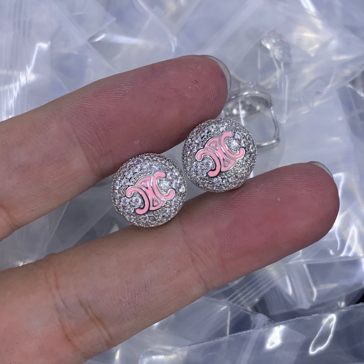 luxluxhouse Low price and high quality accessories Celine