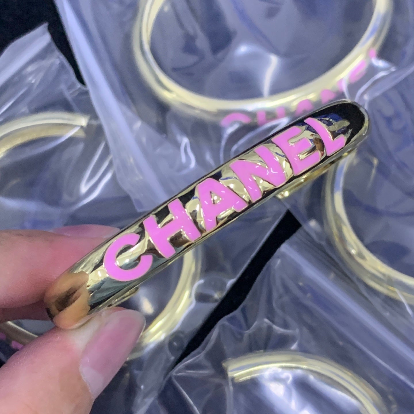 luxluxhouse Low price and high quality accessories Chanel