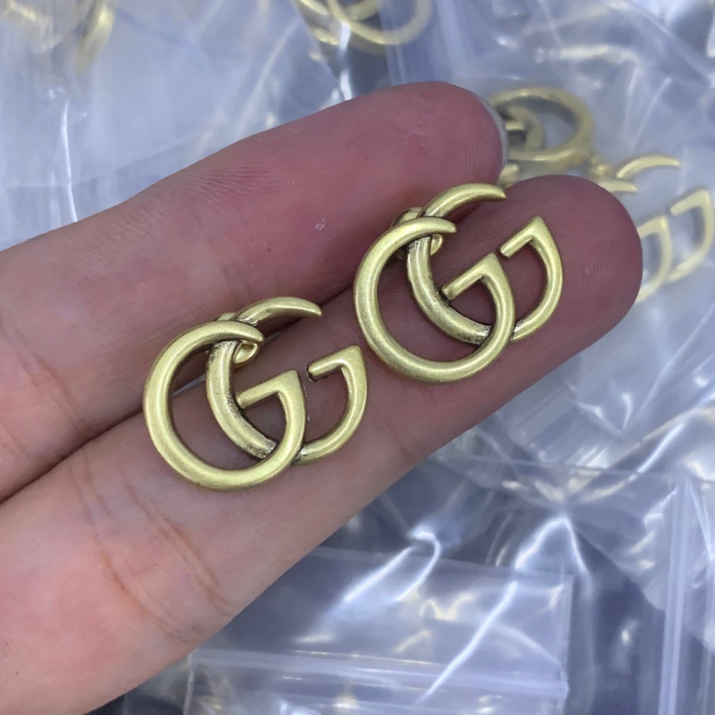 luxluxhouse Low price and high quality accessories Gucci