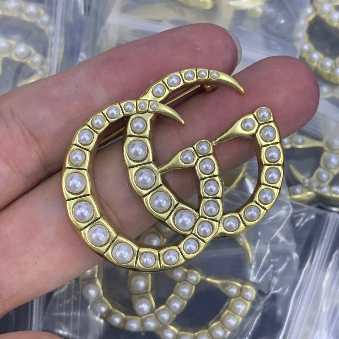 luxluxhouse Low price and high quality accessories Gucci