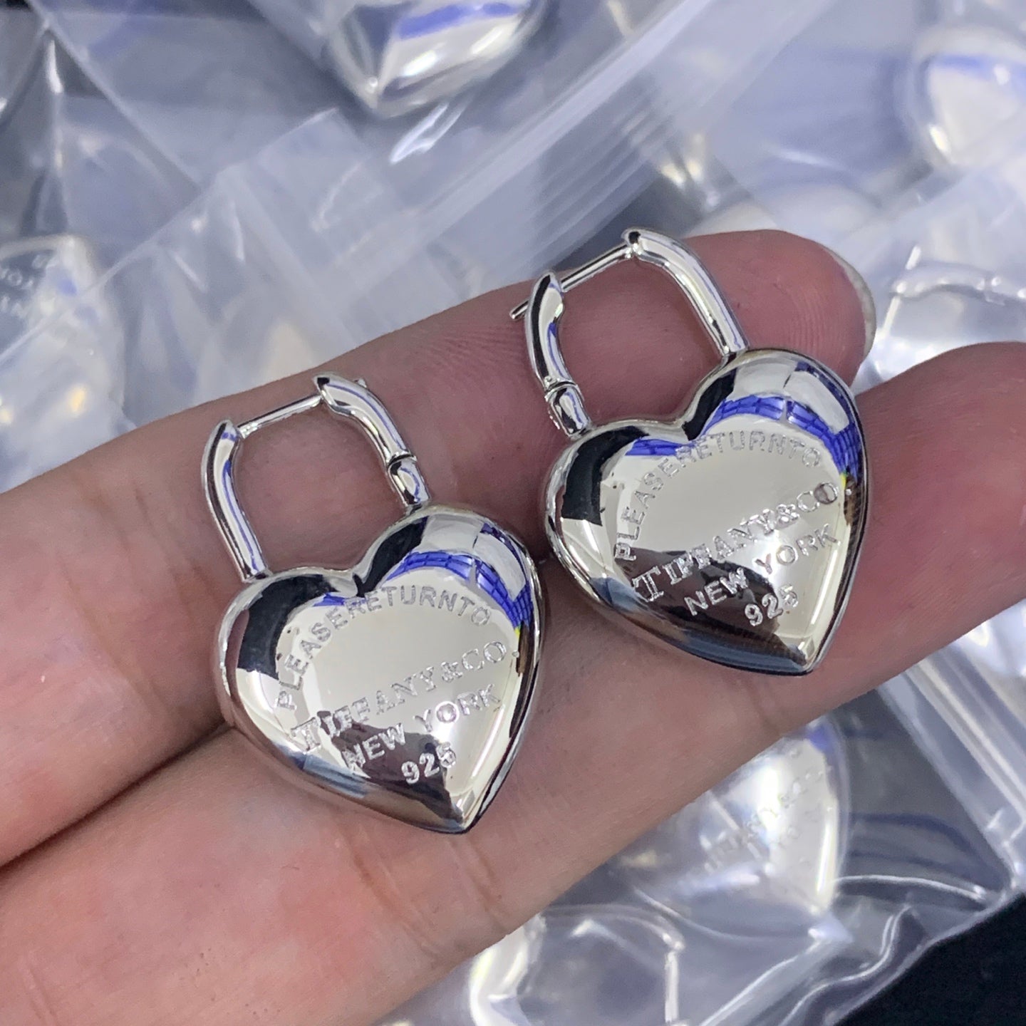 luxluxhouse Low price and high quality accessories Tiffany