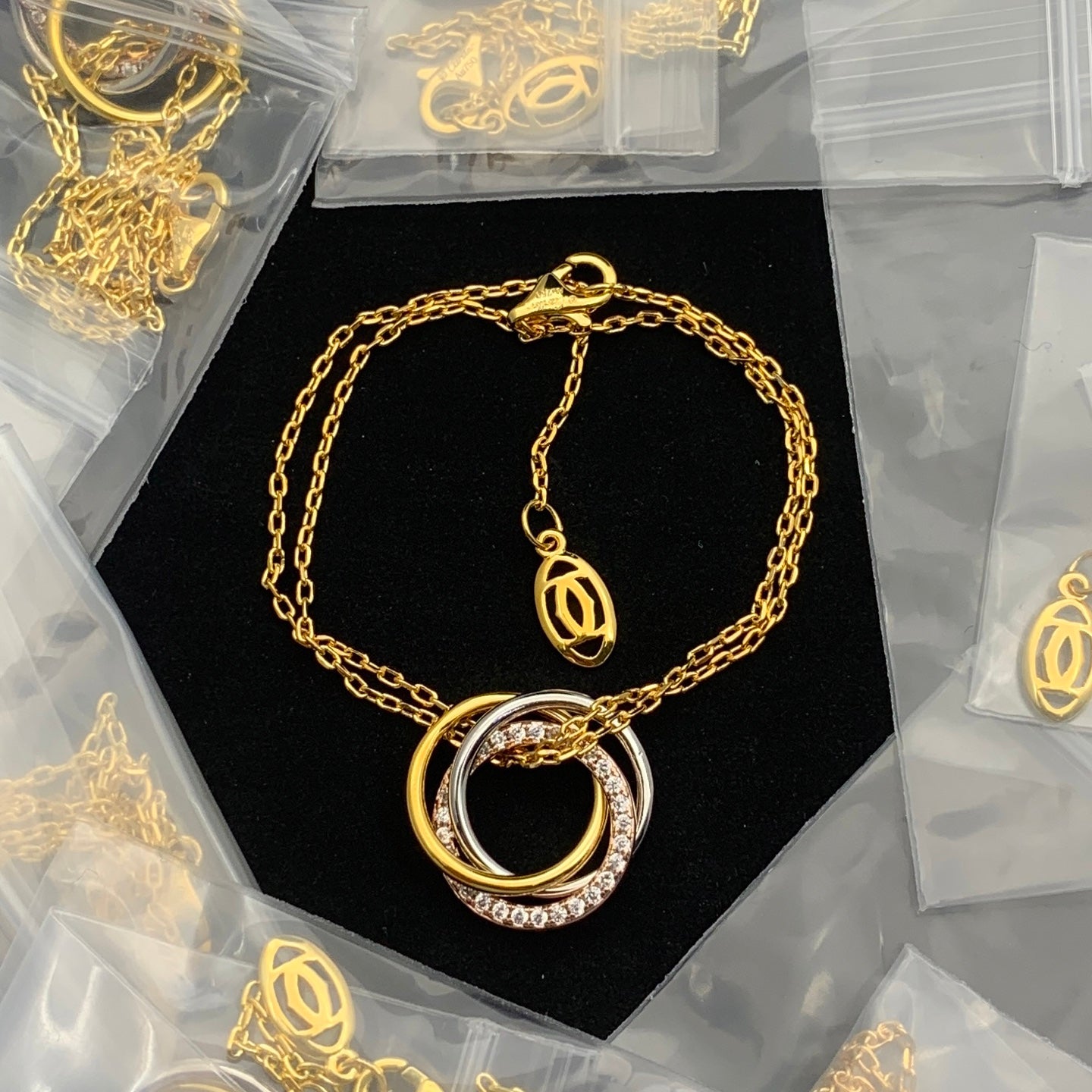 luxluxhouse Low price and high quality accessories Cartier