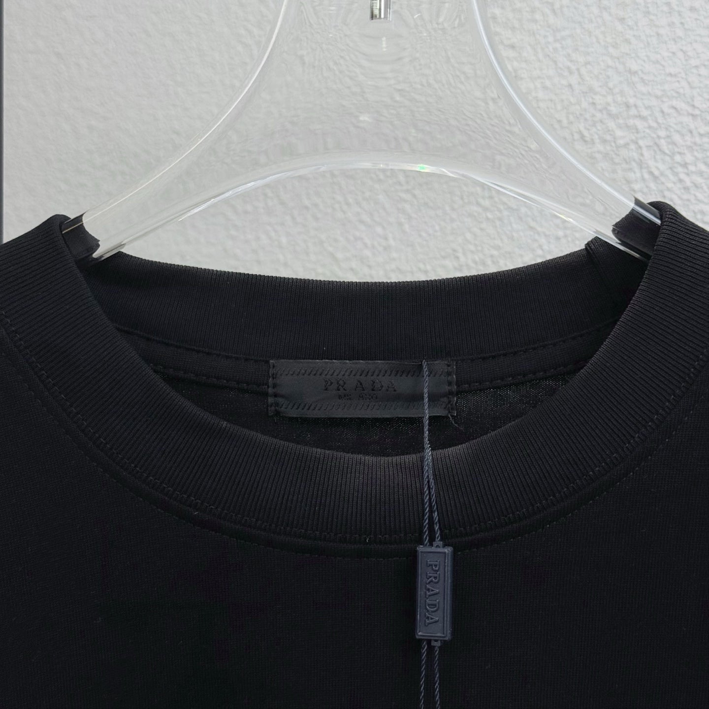 LuxluxHouse Best Quality Clothes T-shirt Prada