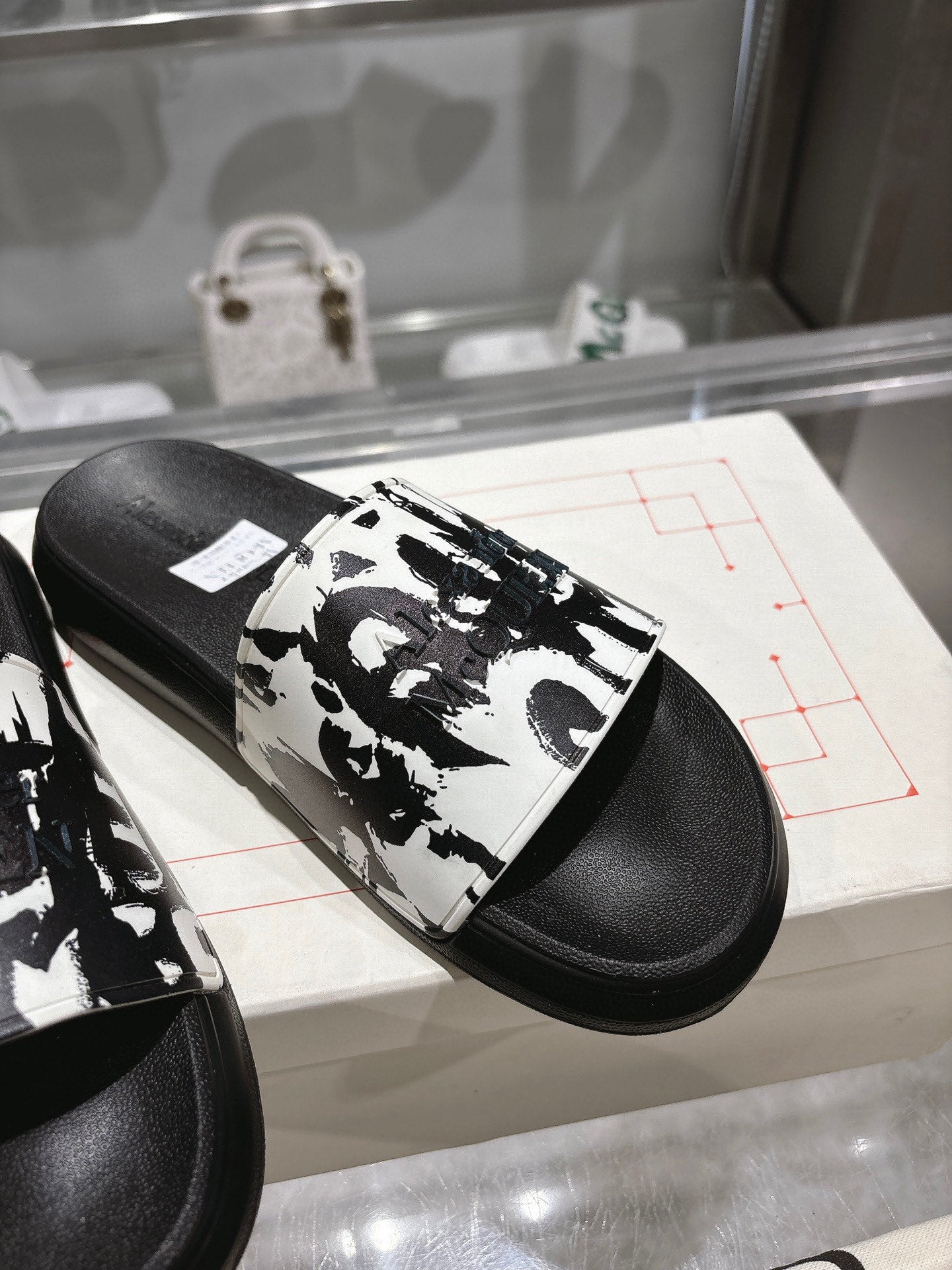 LuxluxHouse Best Quality Sandals Alexander McQueen