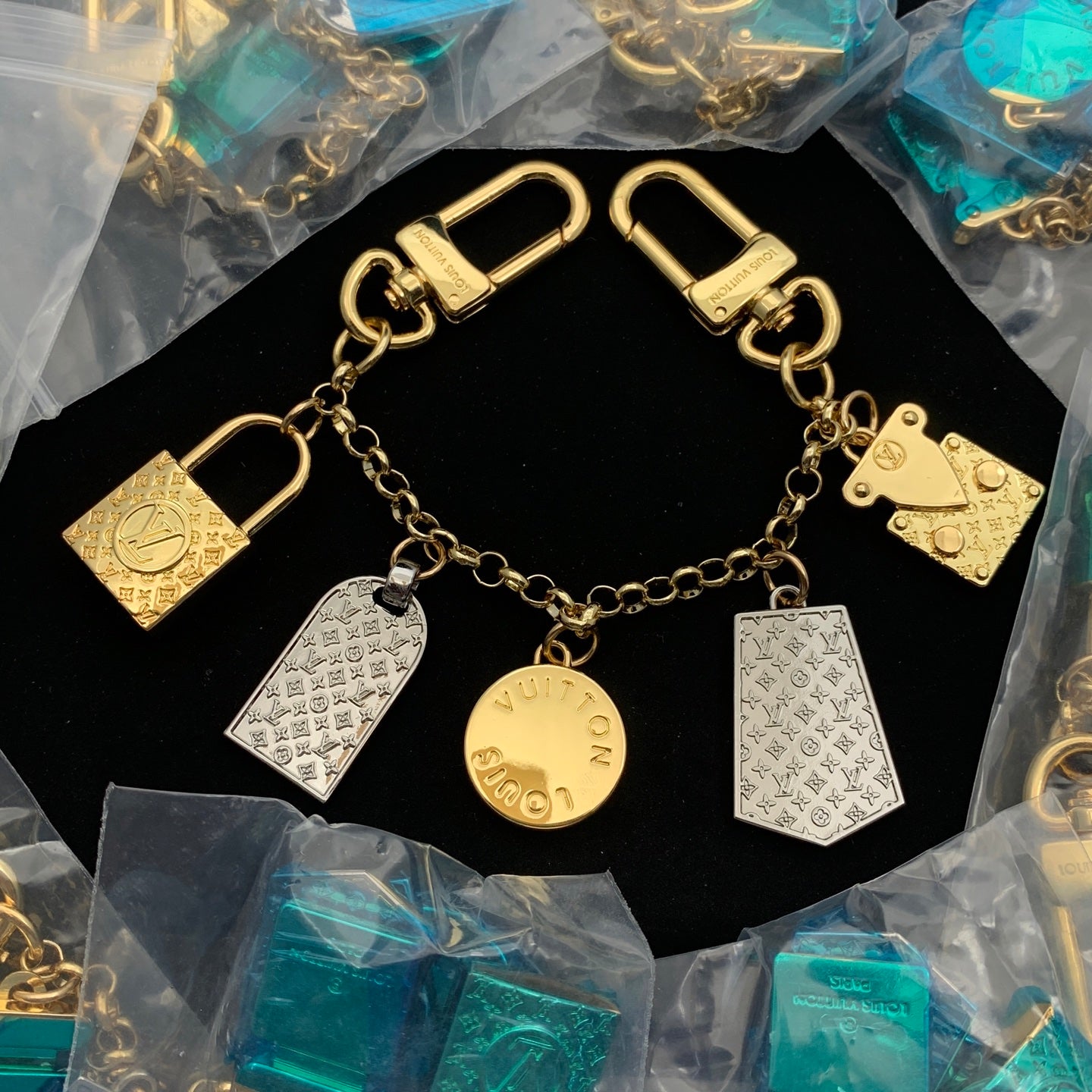 luxluxhouse Low price and high quality accessories Louis Vuitton