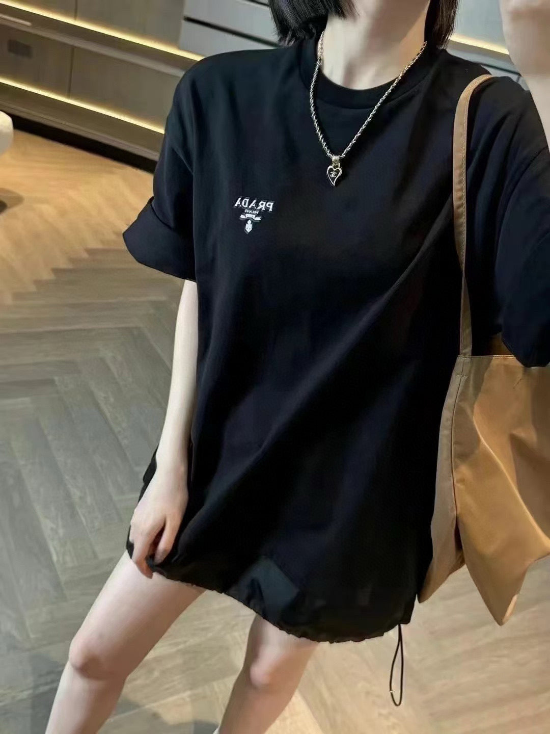 LuxluxHouse Best Quality Clothes T-shirt Prada