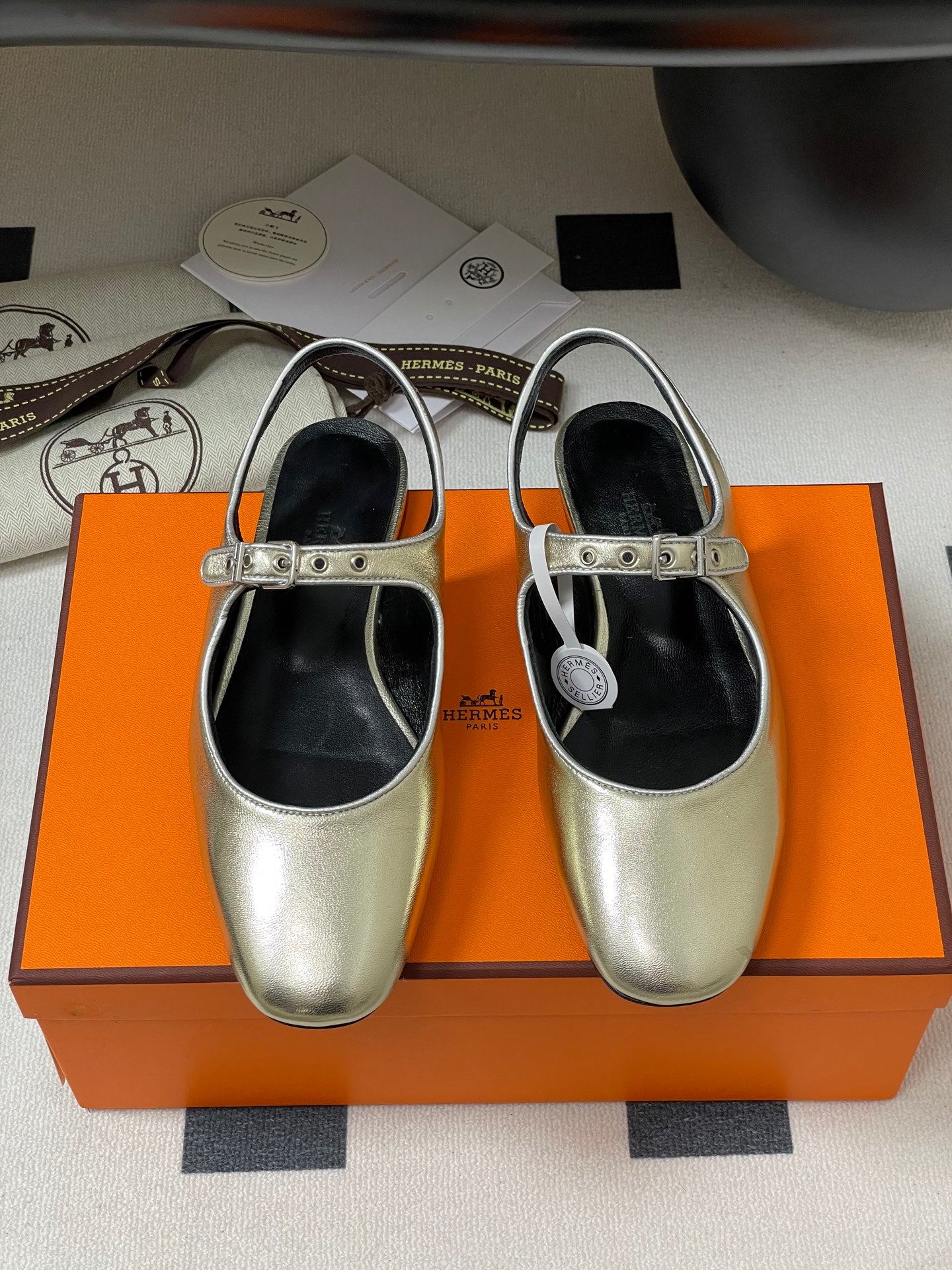 LuxluxHouse Best Quality Women Shoes Hermes