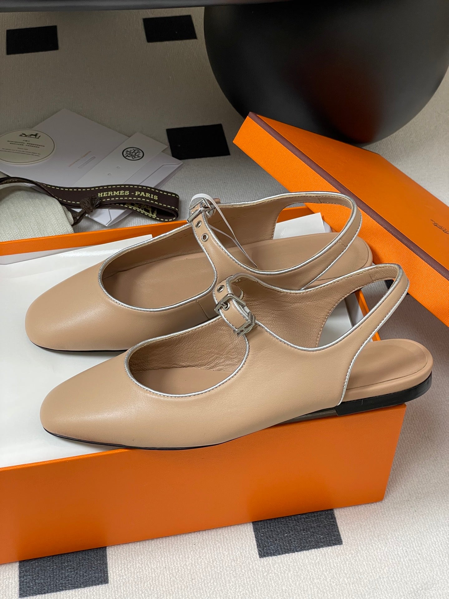 LuxluxHouse Best Quality Women Shoes Hermes