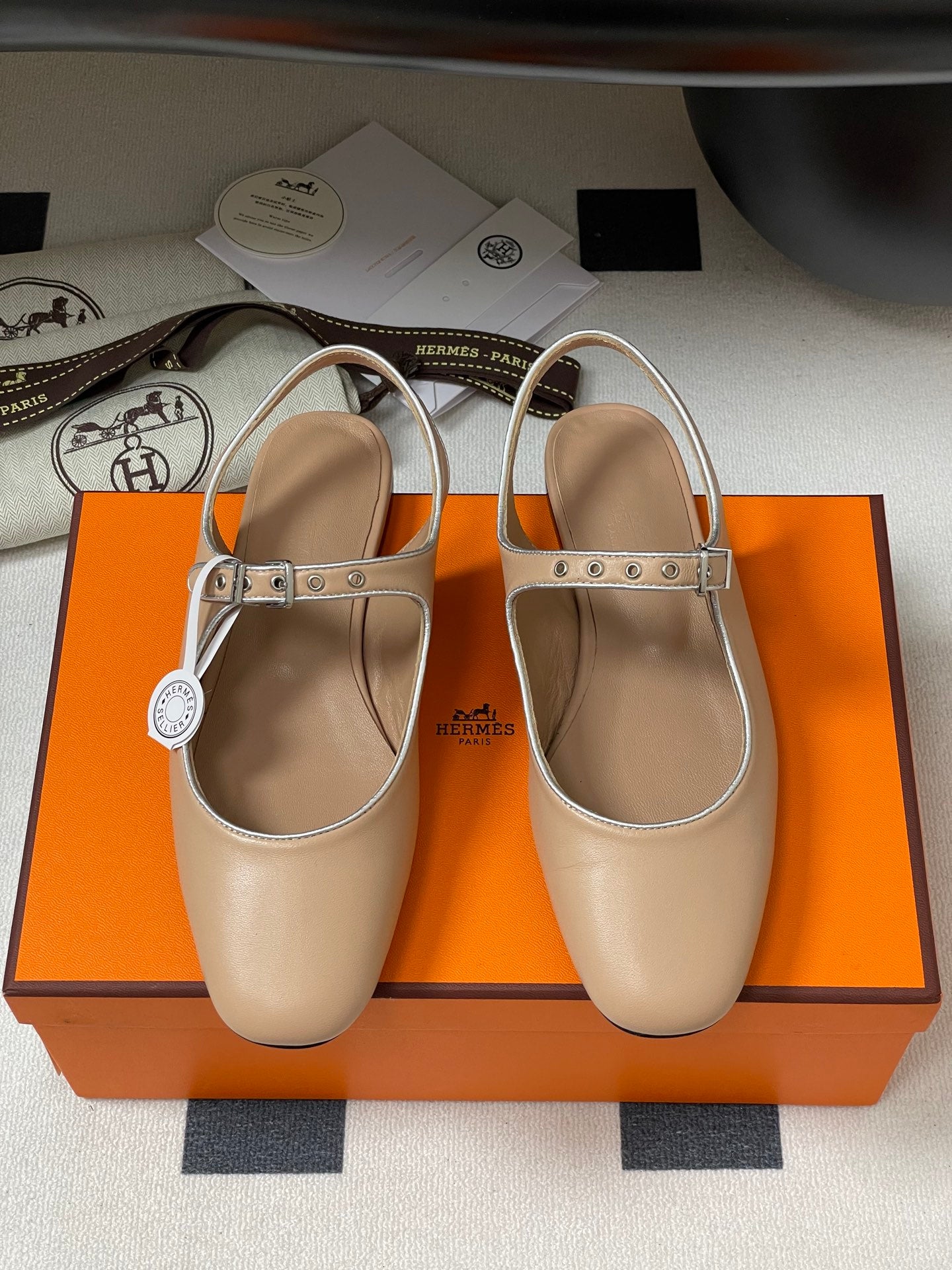 LuxluxHouse Best Quality Women Shoes Hermes