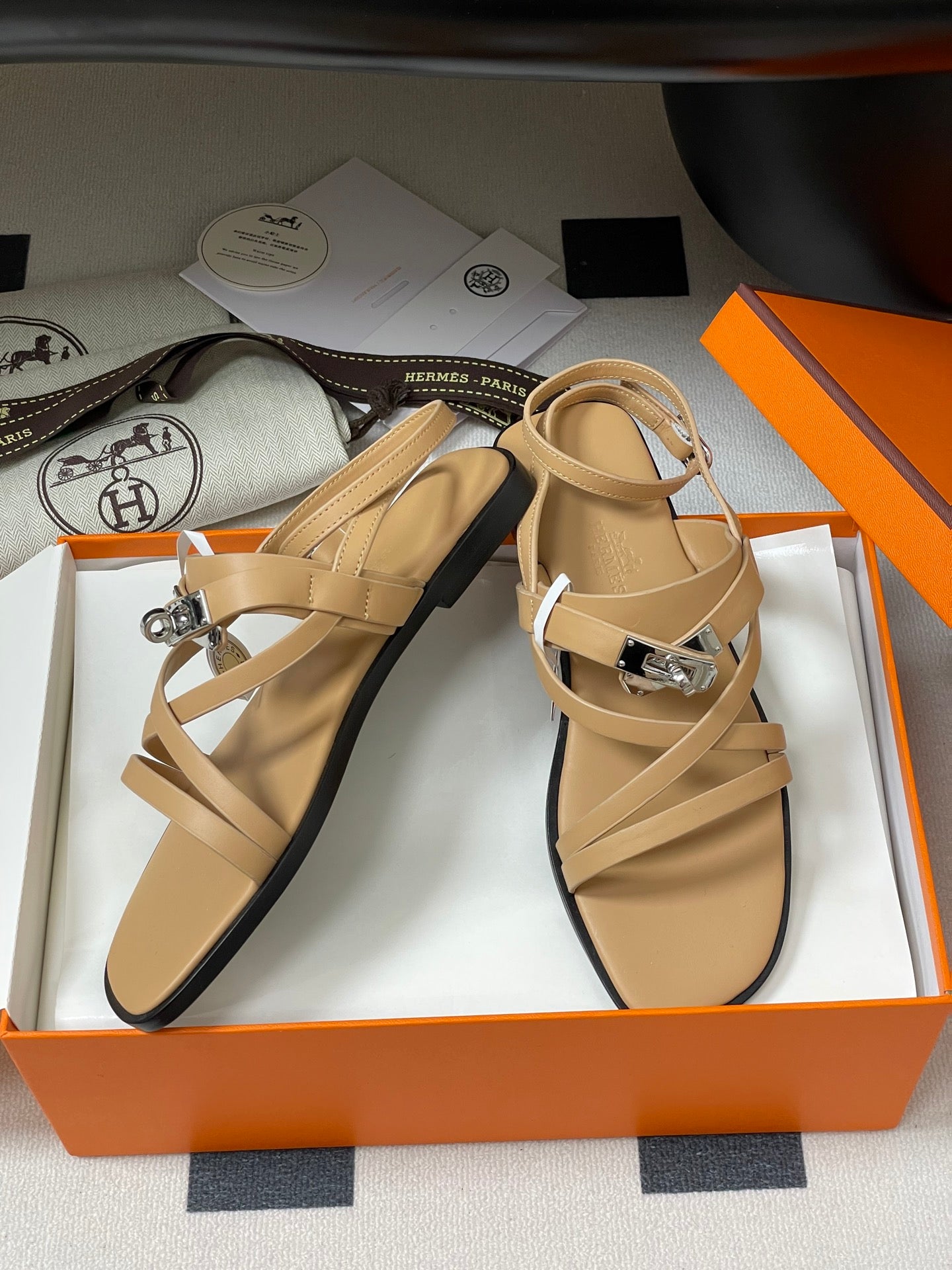 LuxluxHouse Best Quality Women Shoes Hermes