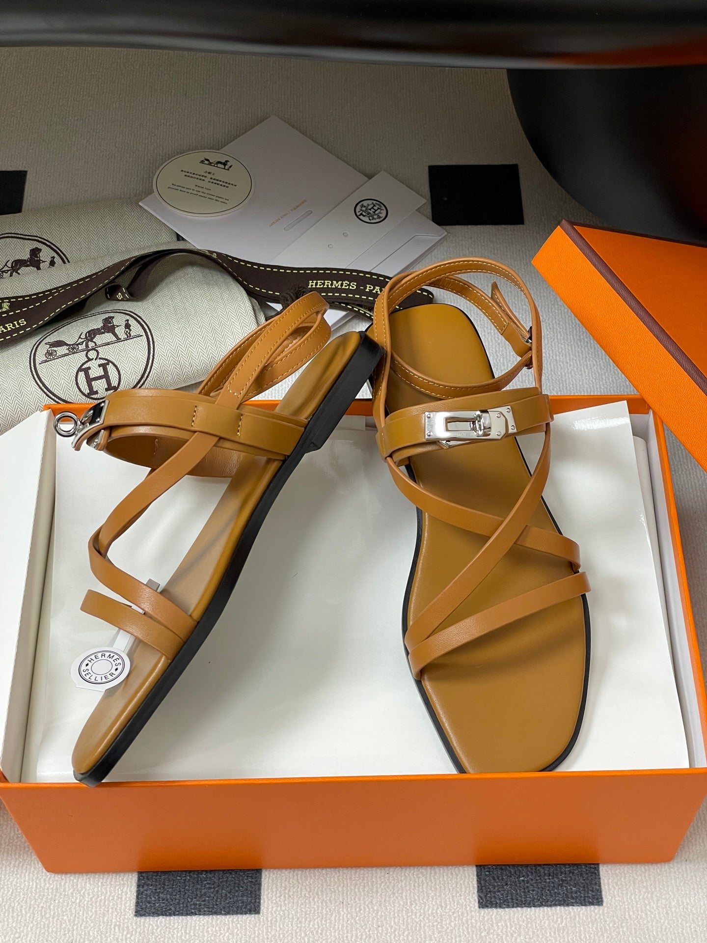 LuxluxHouse Best Quality Women Shoes Hermes