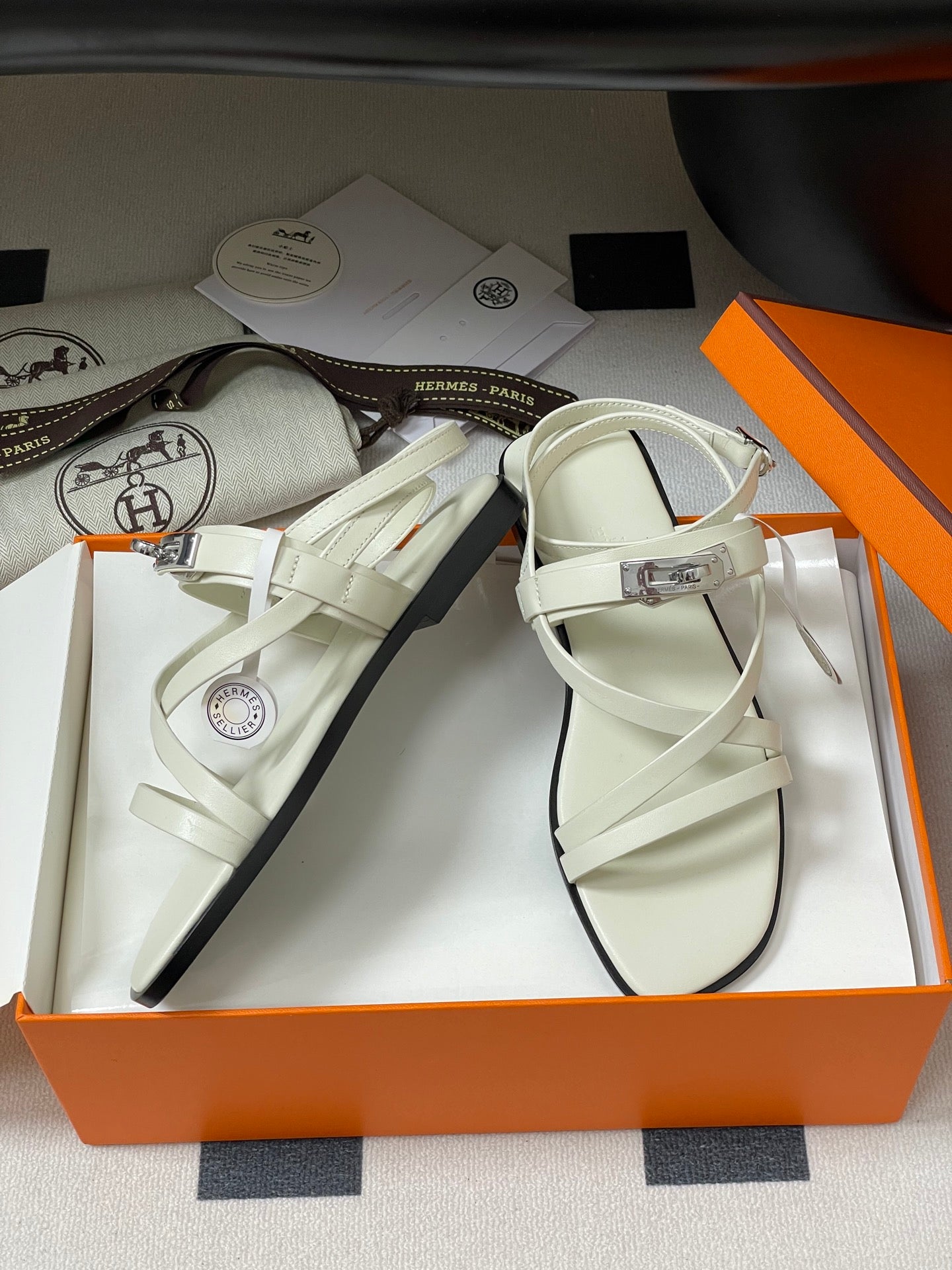 LuxluxHouse Best Quality Women Shoes Hermes