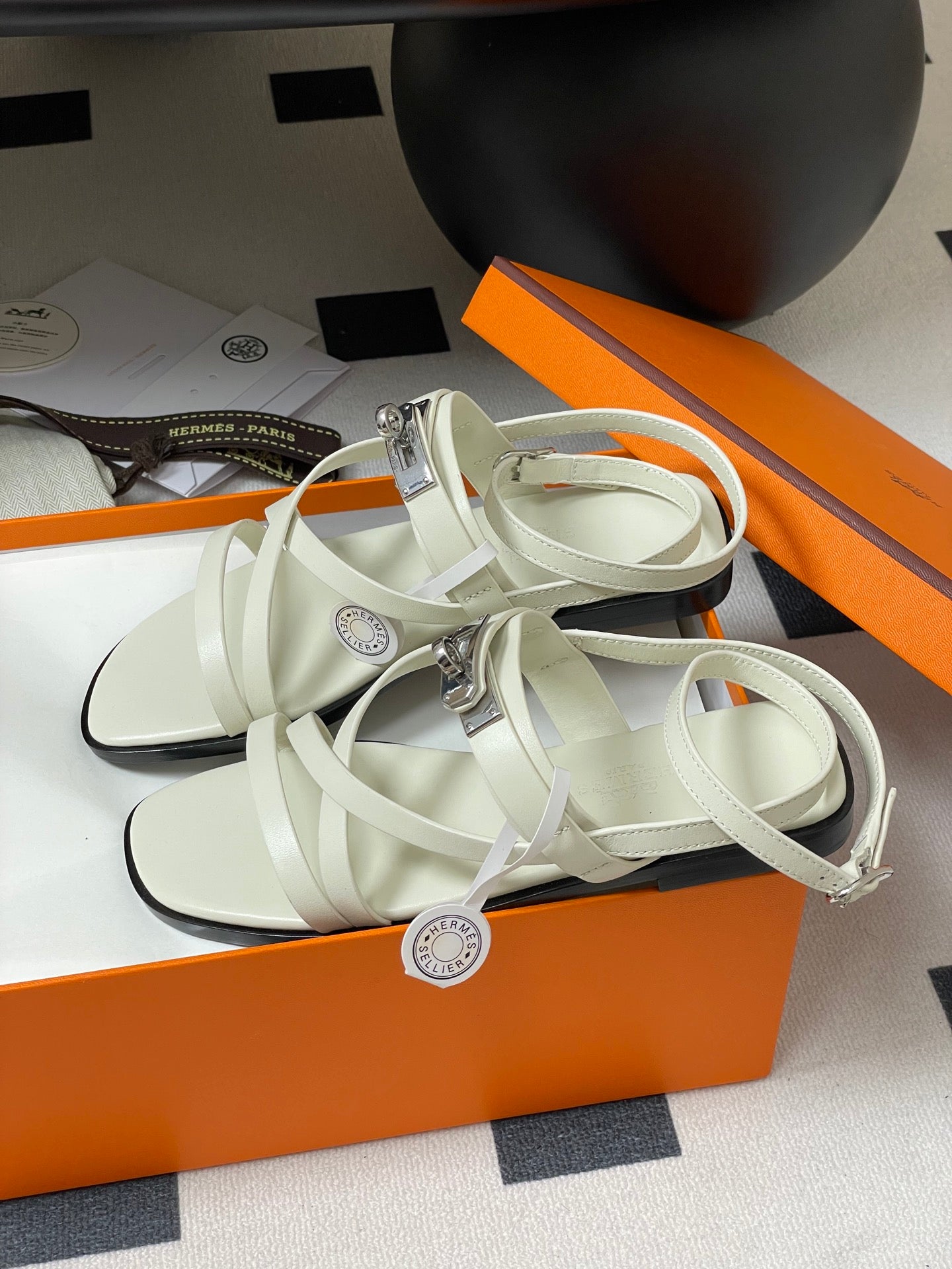 LuxluxHouse Best Quality Women Shoes Hermes