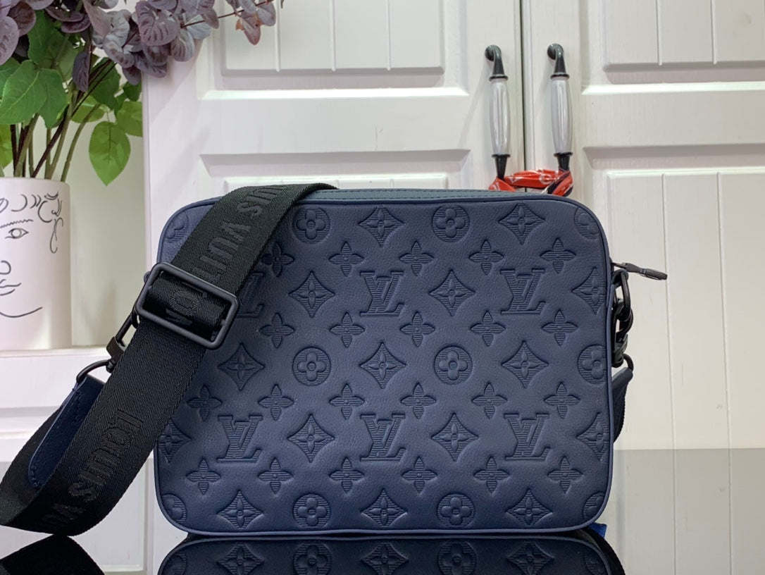 LuxluxHouse Best Quality Bags Louis Vuitton Women Men