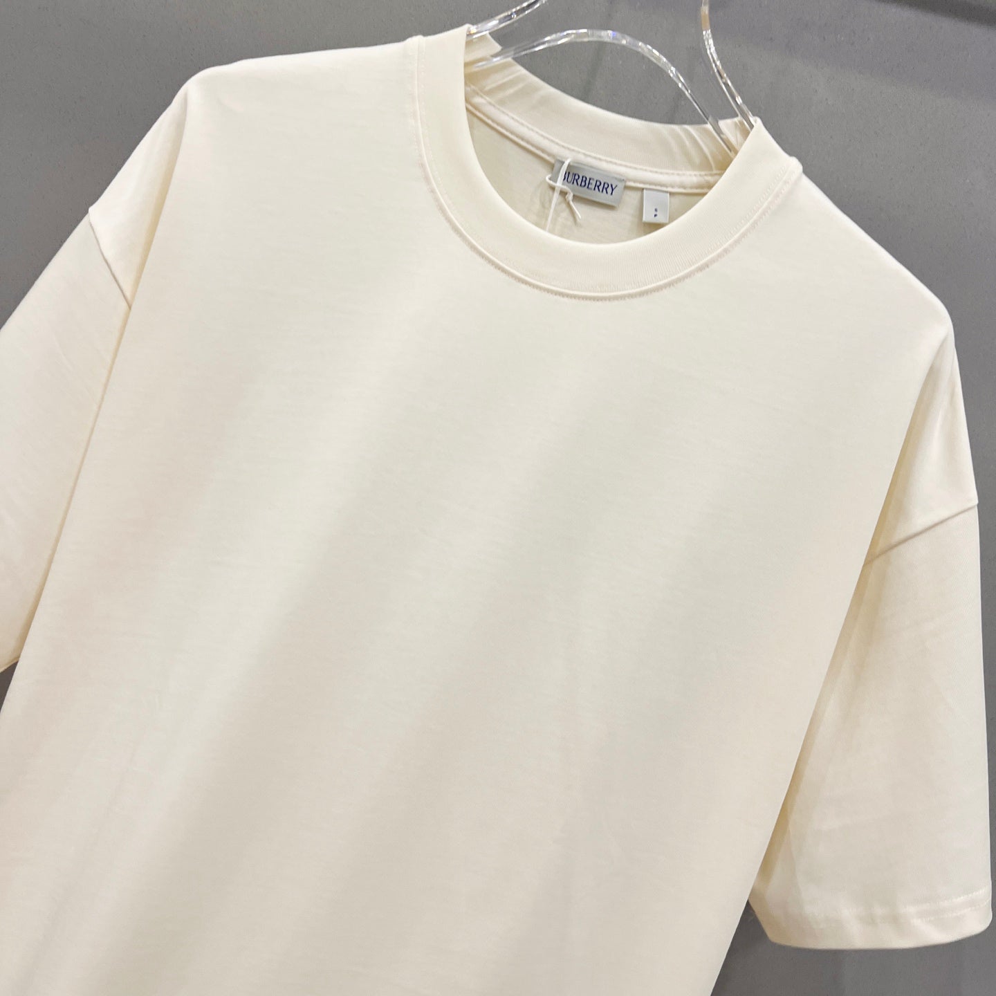 LuxluxHouse Best Quality Clothes Burberry T-shirt