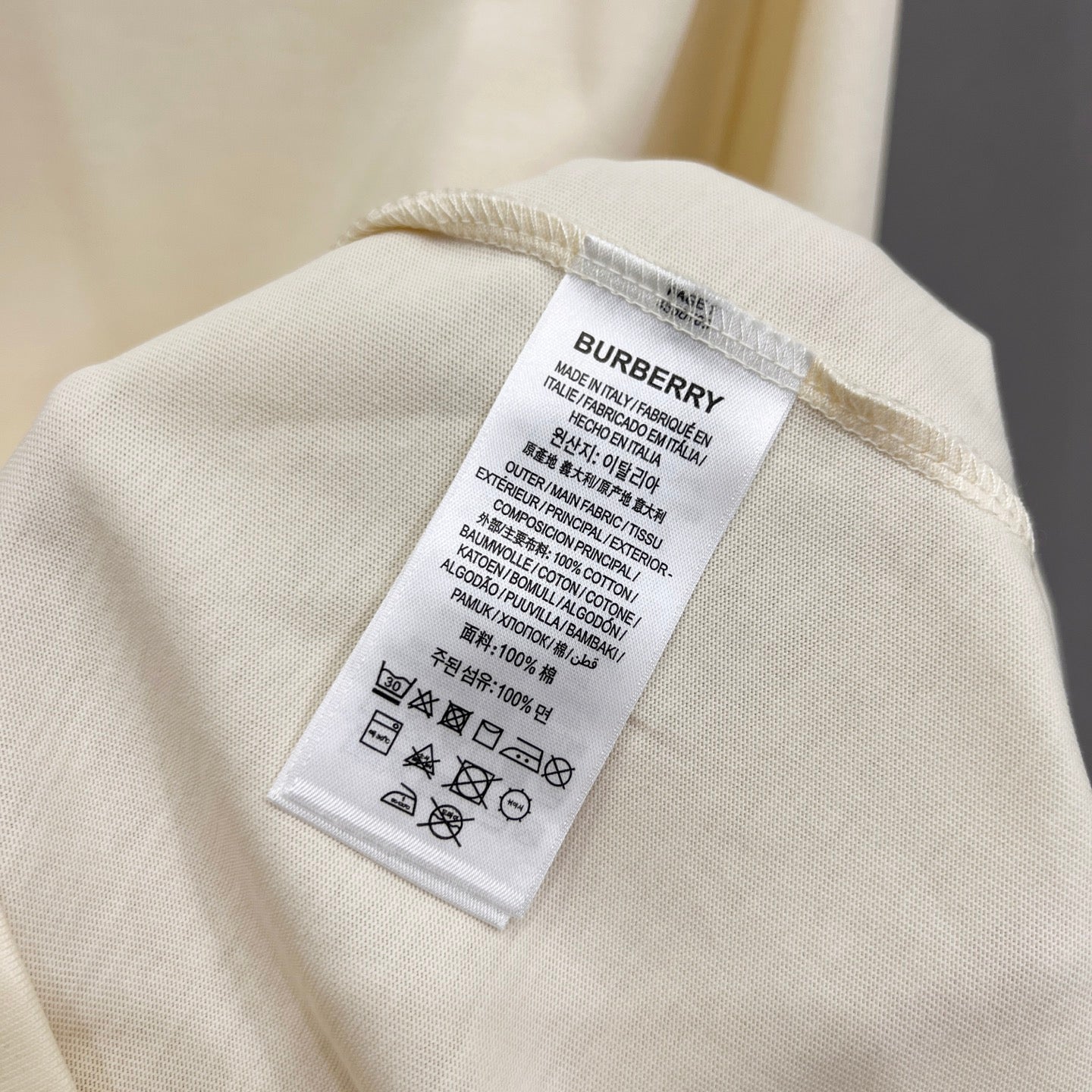 LuxluxHouse Best Quality Clothes Burberry T-shirt