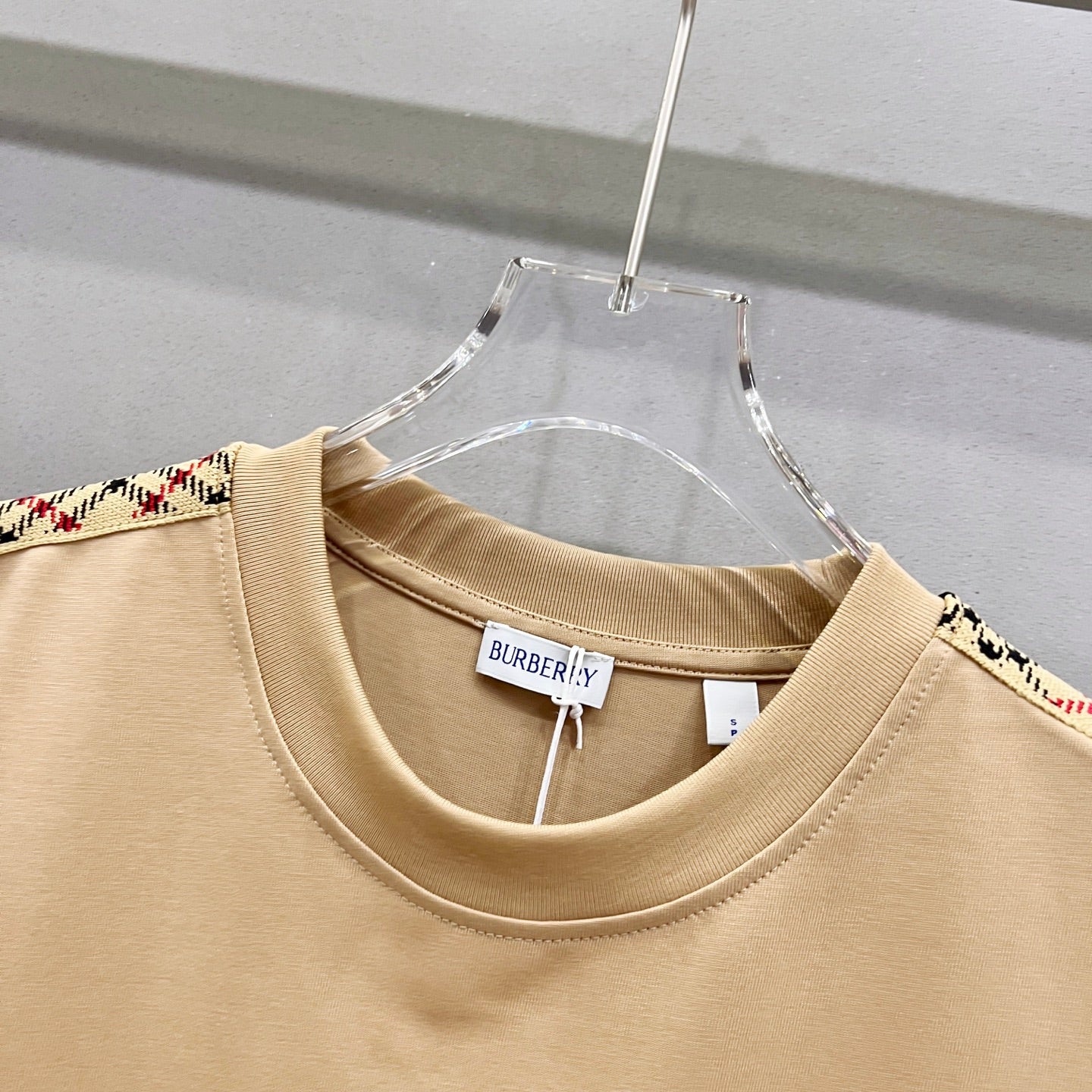 LuxluxHouse Best Quality Clothes Burberry T-shirt