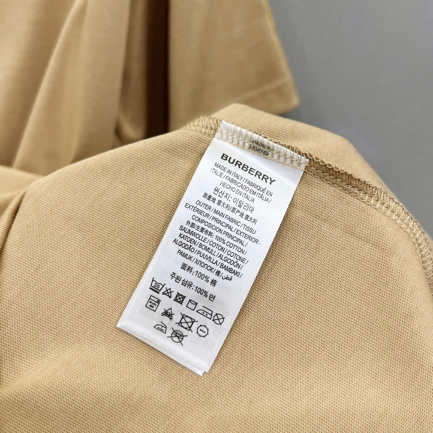 LuxluxHouse Best Quality Clothes Burberry T-shirt