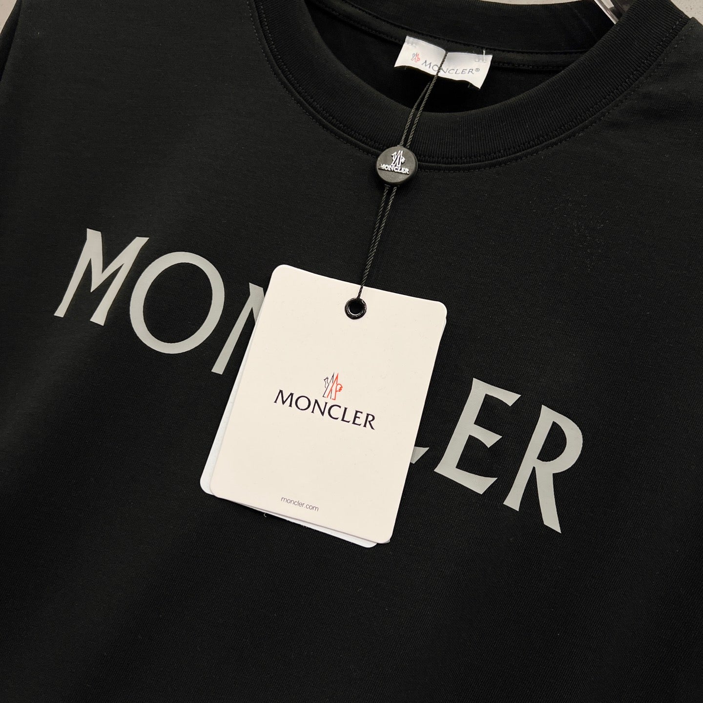 LuxluxHouse Best Quality Clothes T-shirt Moncler